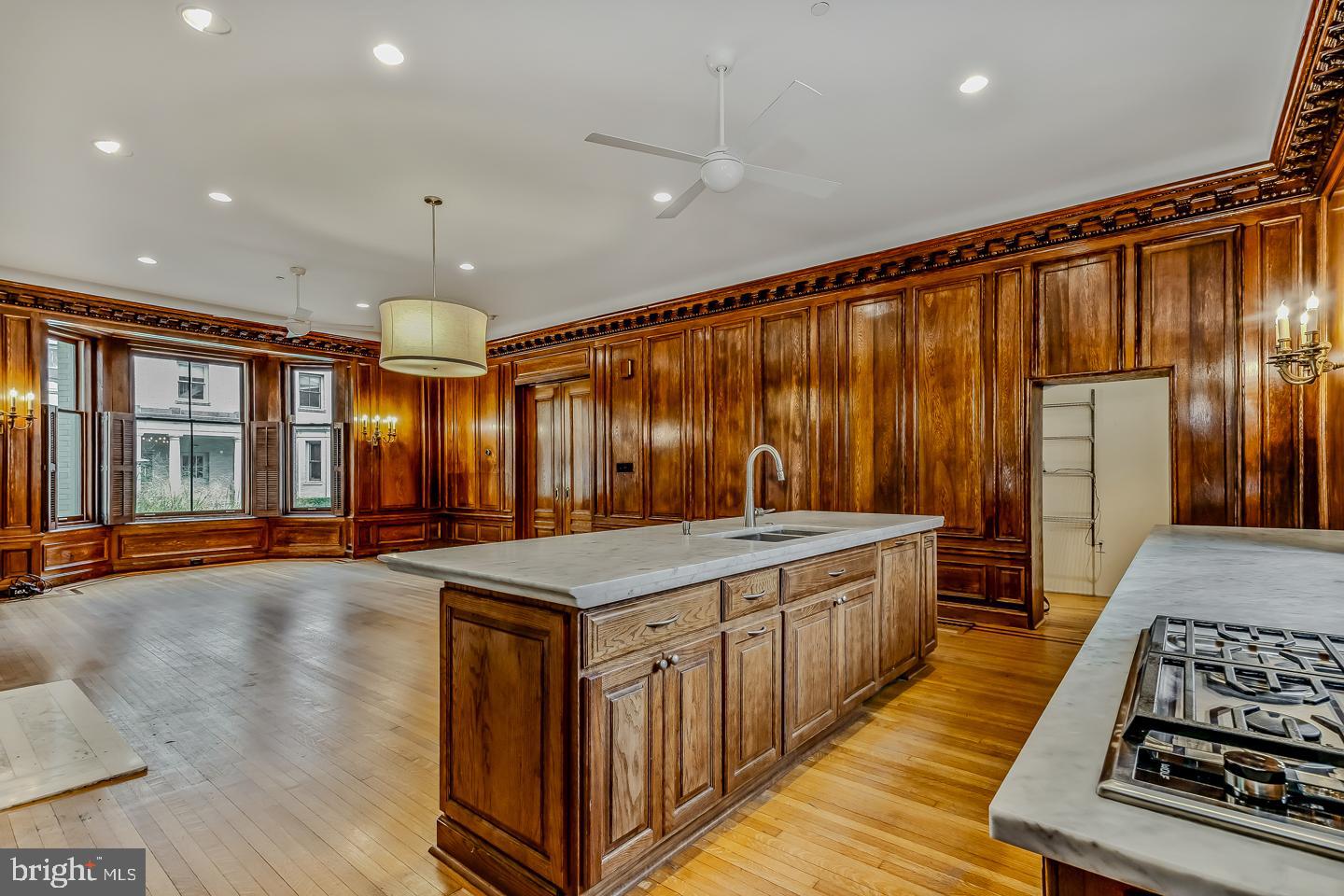 SPRUCE HILL - Residential