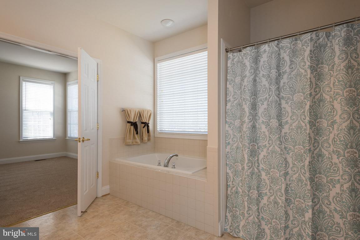 HERITAGE HUNT - Residential