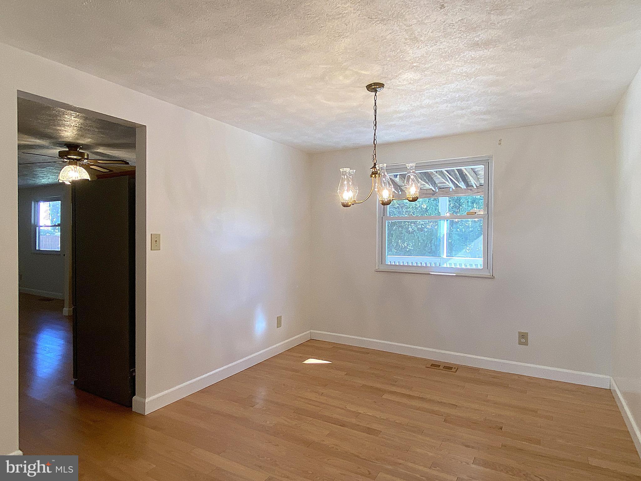 HARMANS WOODS - Residential