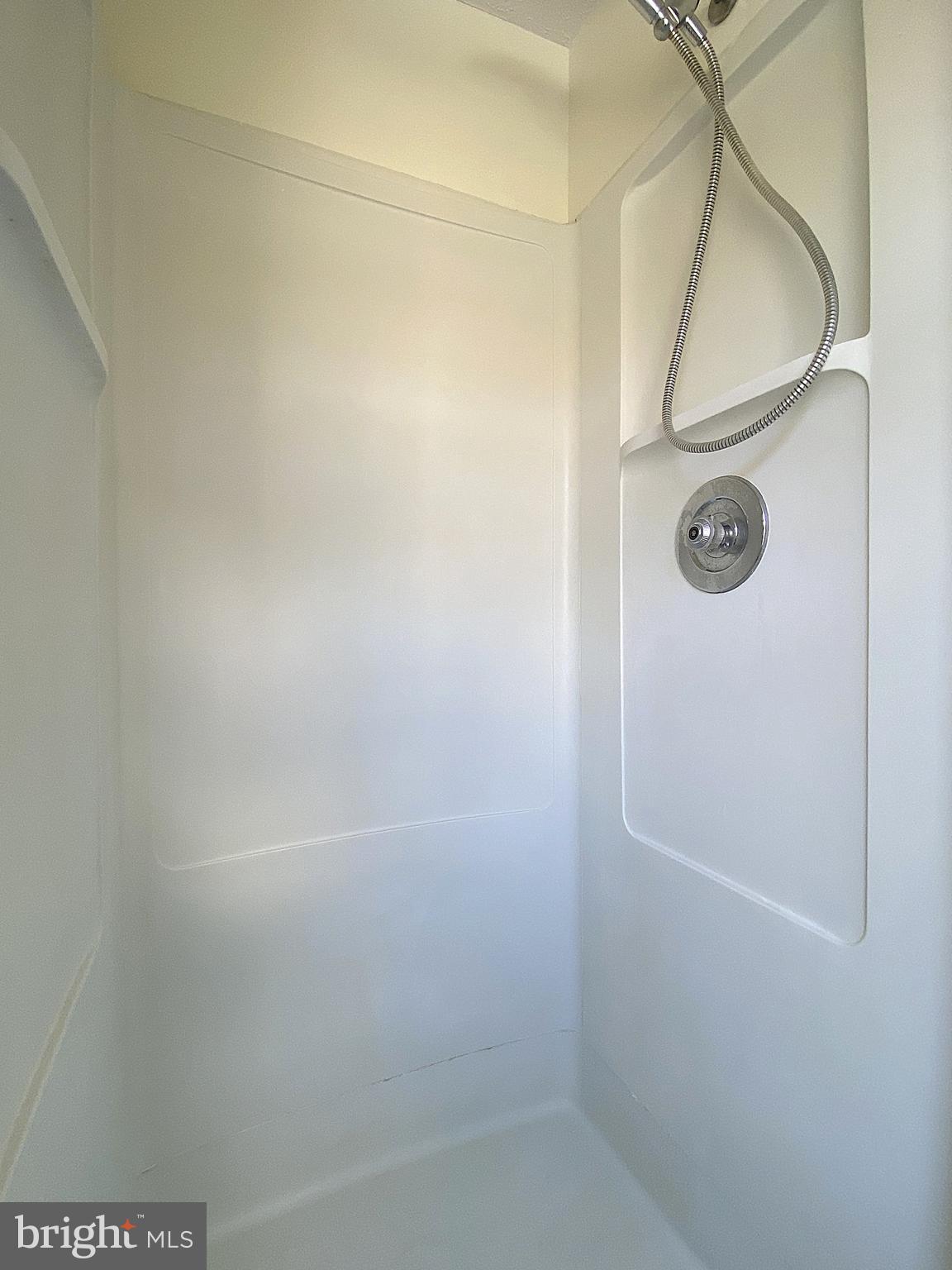 HARMANS WOODS - Residential