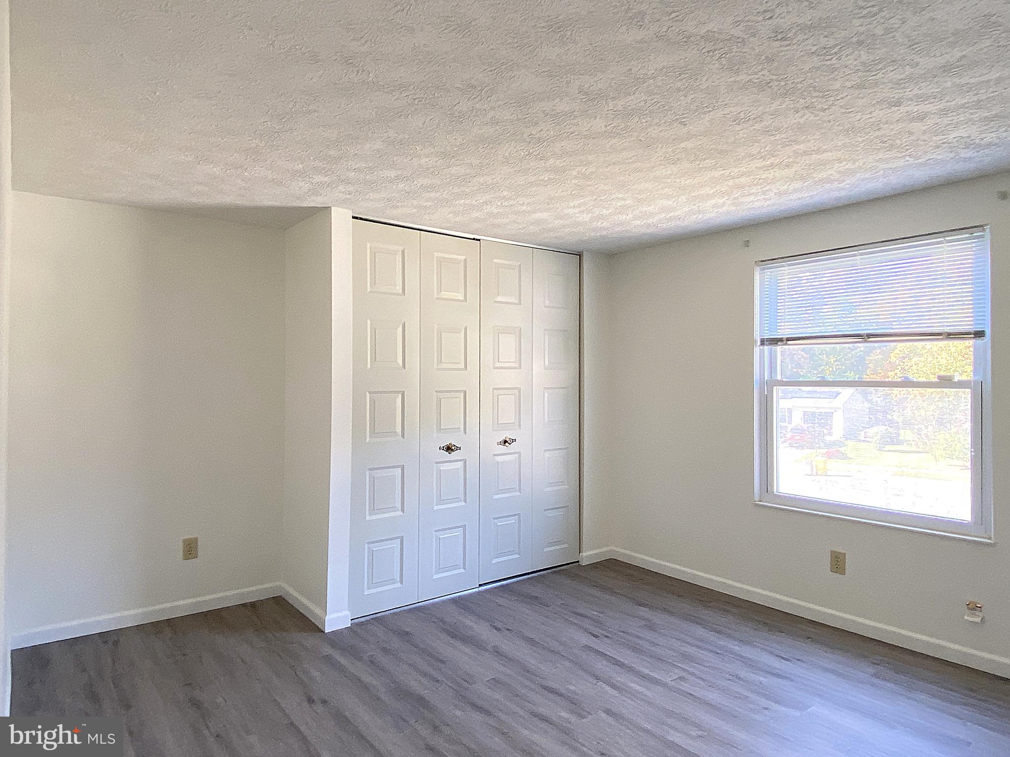 HARMANS WOODS - Residential