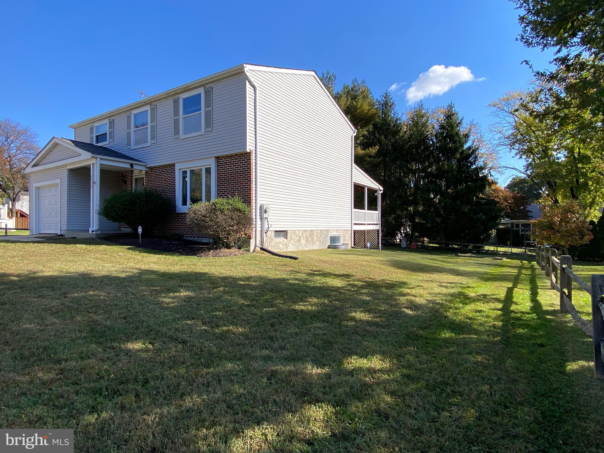 HARMANS WOODS - Residential