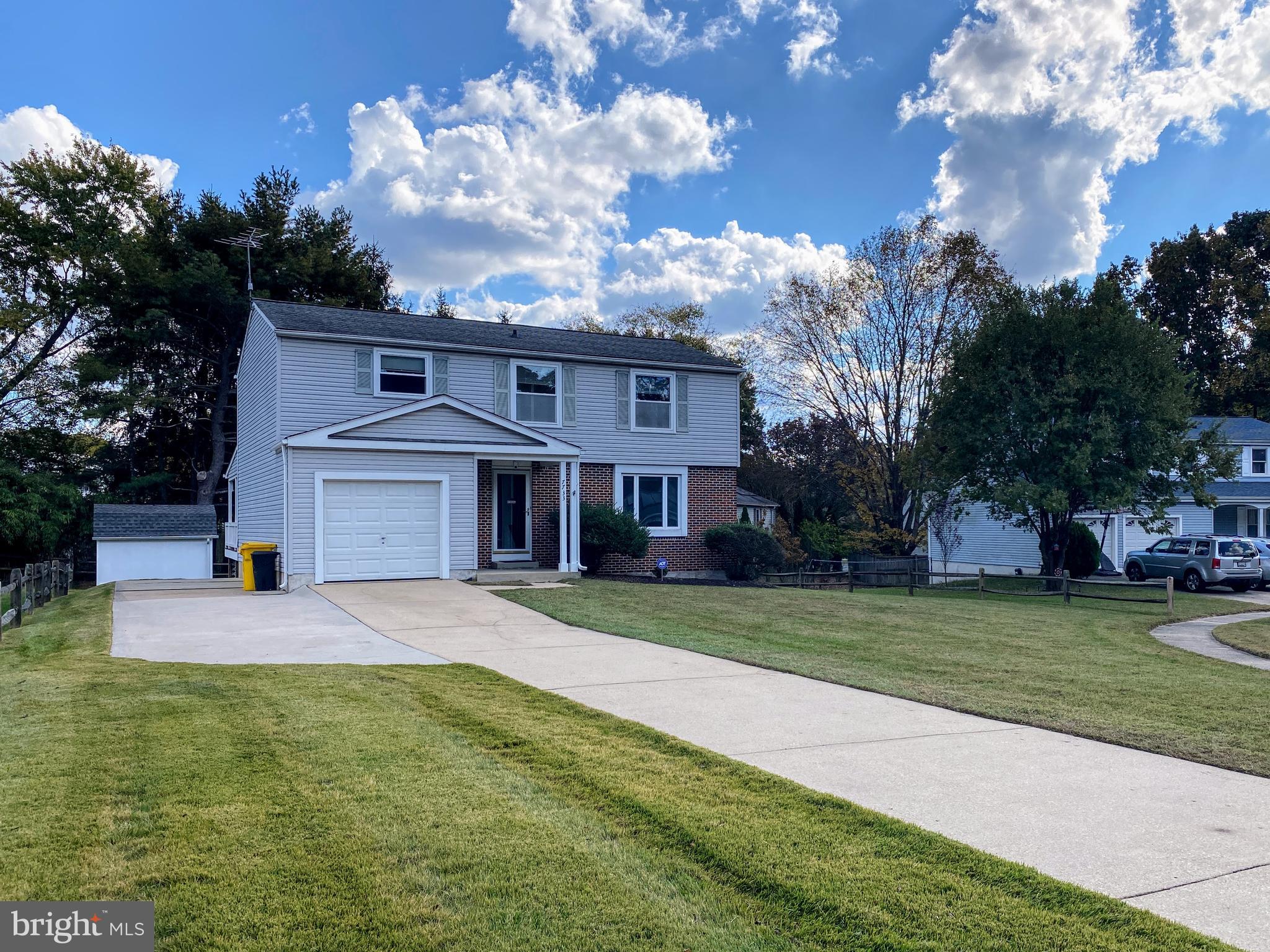 HARMANS WOODS - Residential