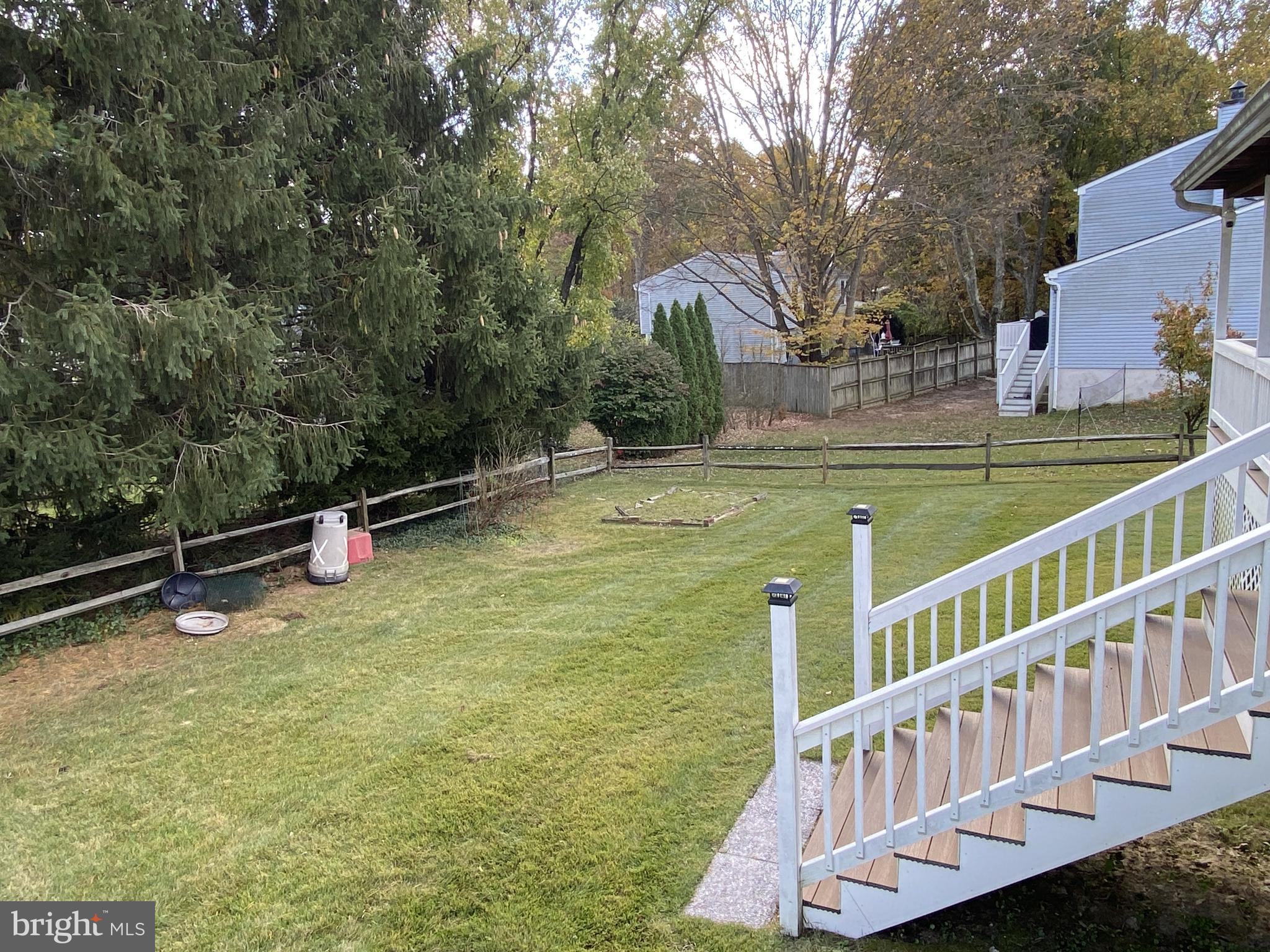 HARMANS WOODS - Residential