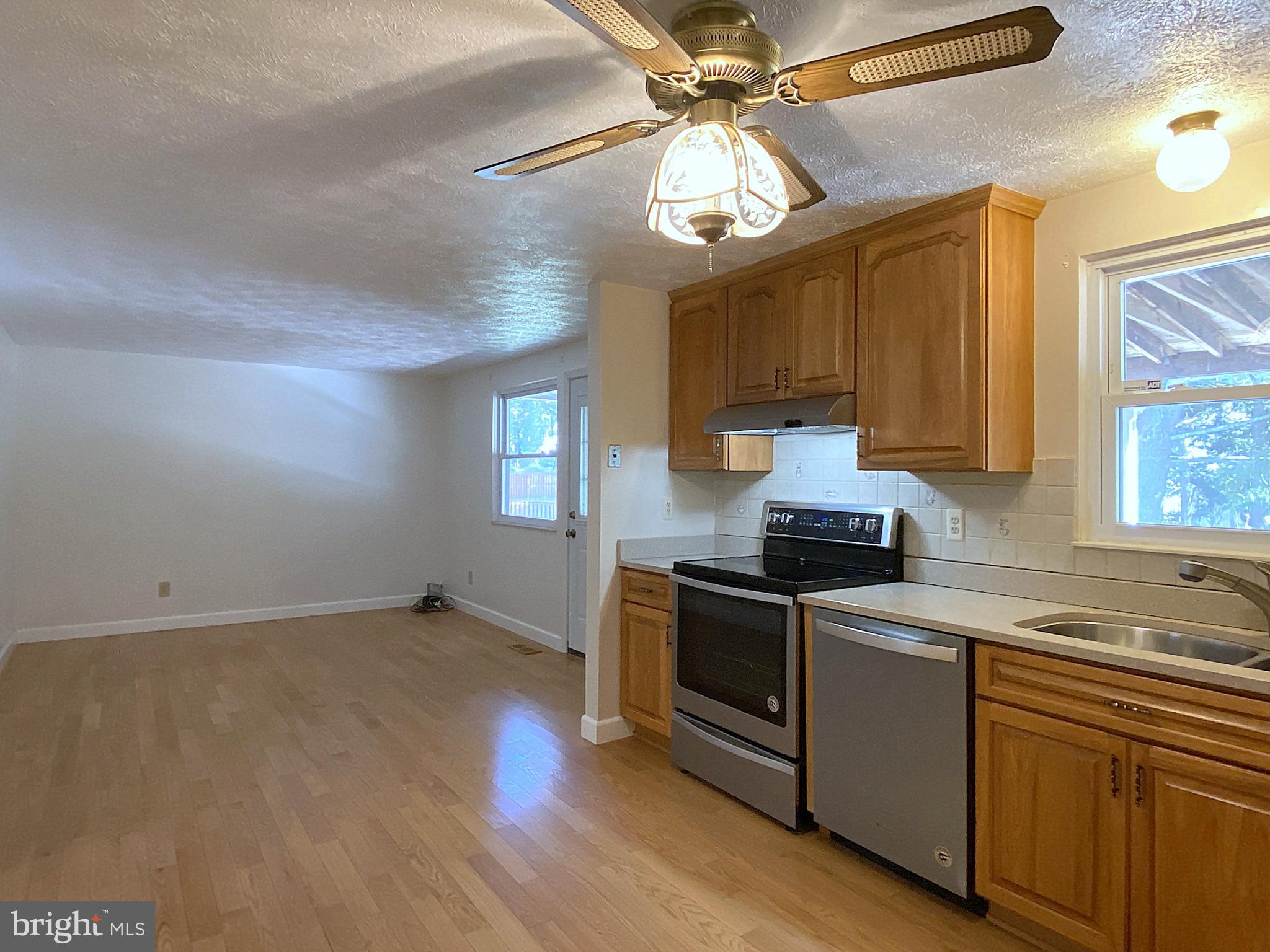 HARMANS WOODS - Residential