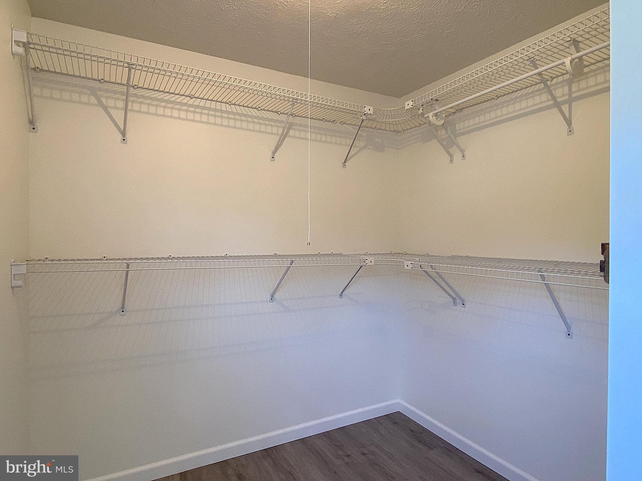 HARMANS WOODS - Residential