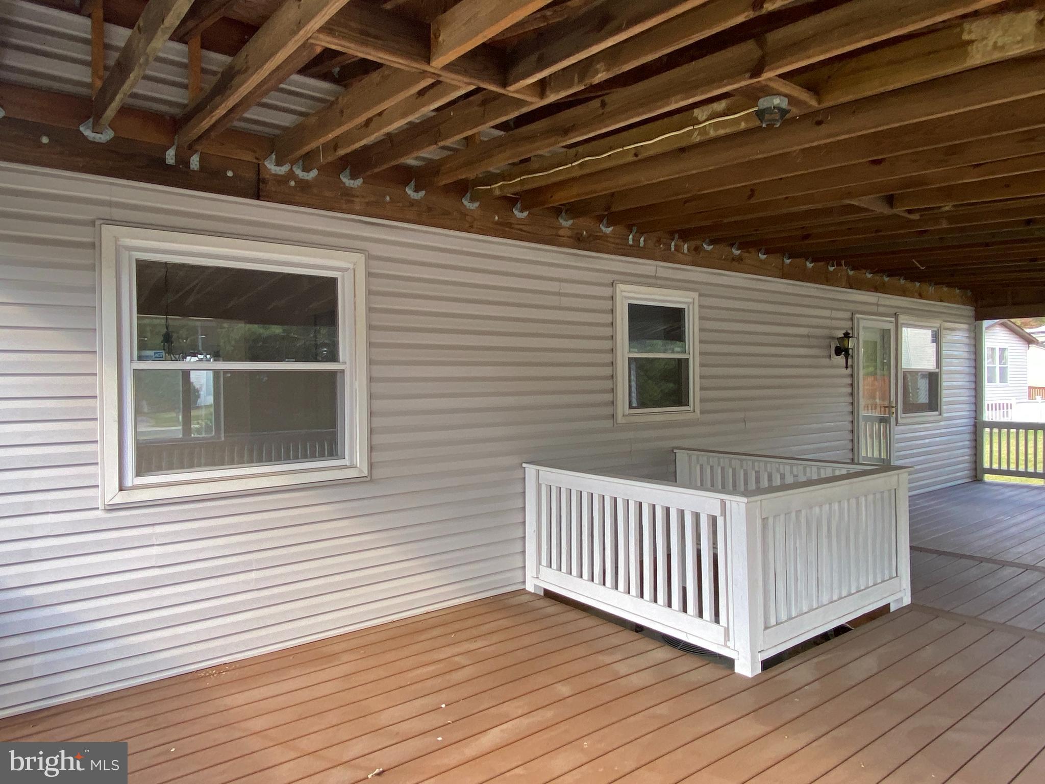 HARMANS WOODS - Residential