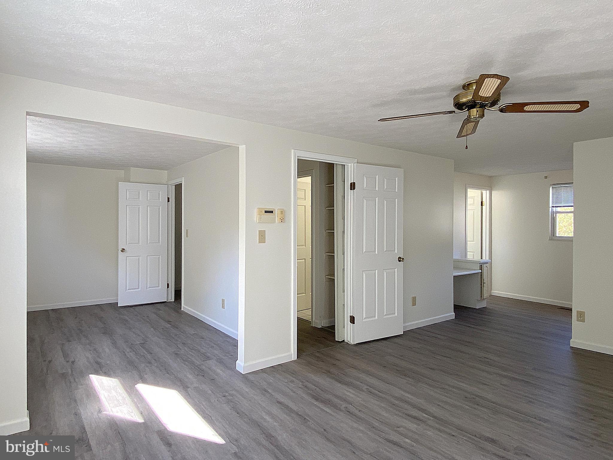 HARMANS WOODS - Residential