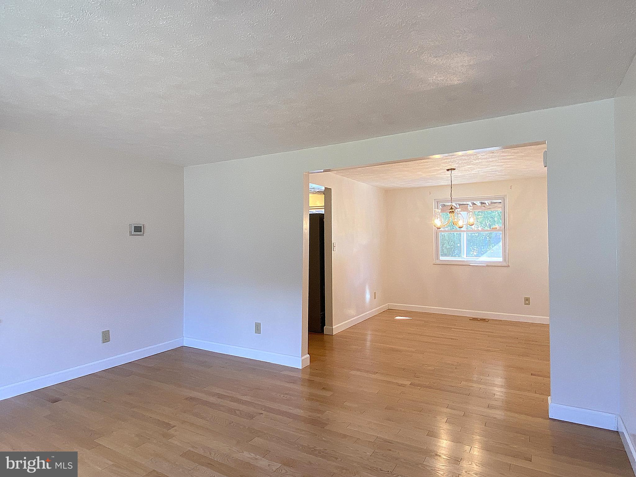 HARMANS WOODS - Residential