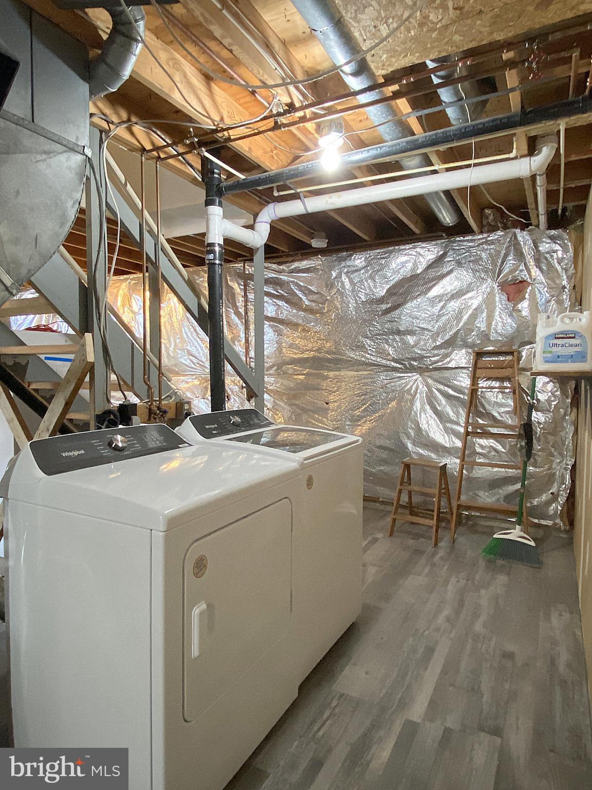 HARMANS WOODS - Residential