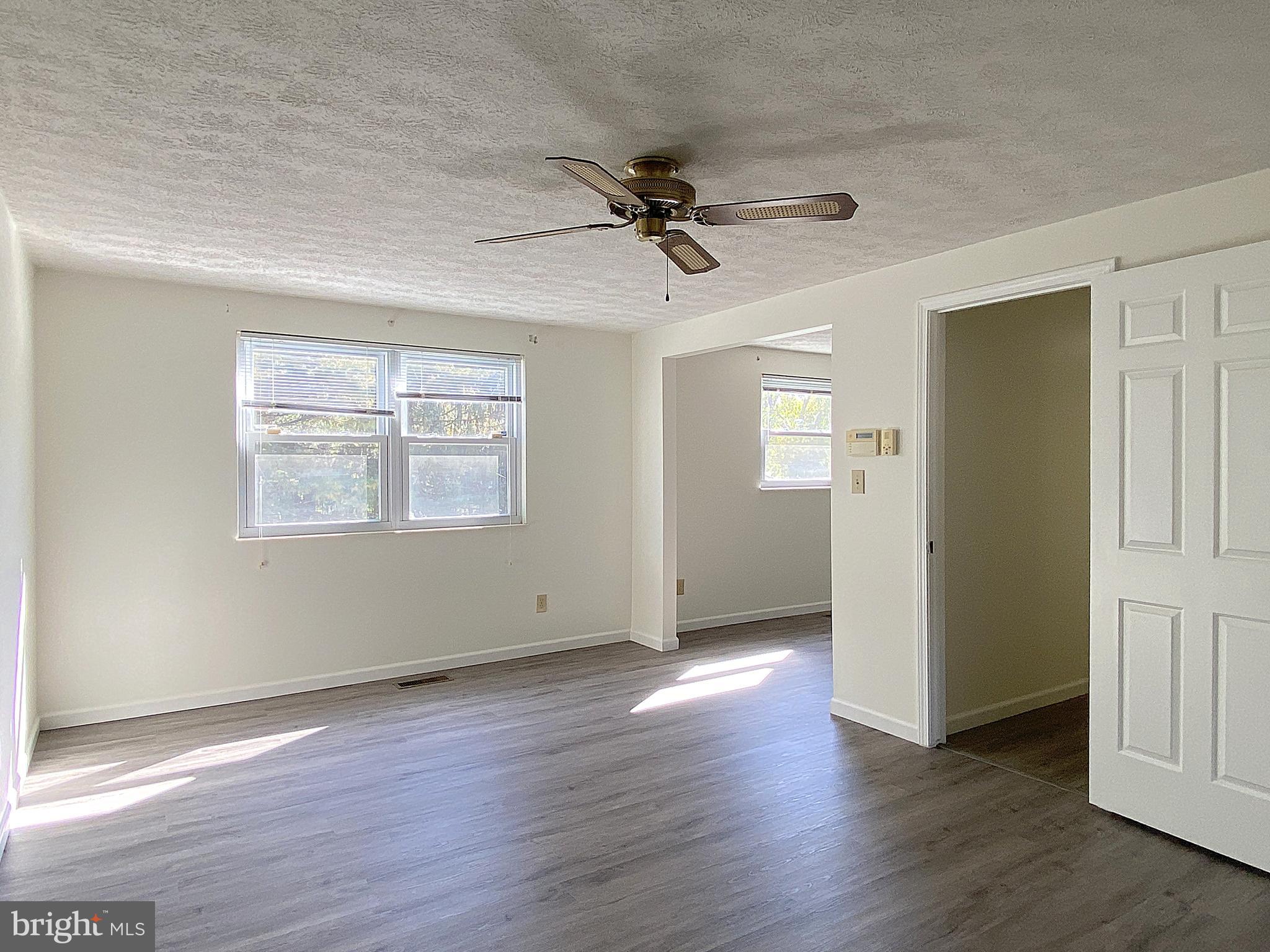 HARMANS WOODS - Residential