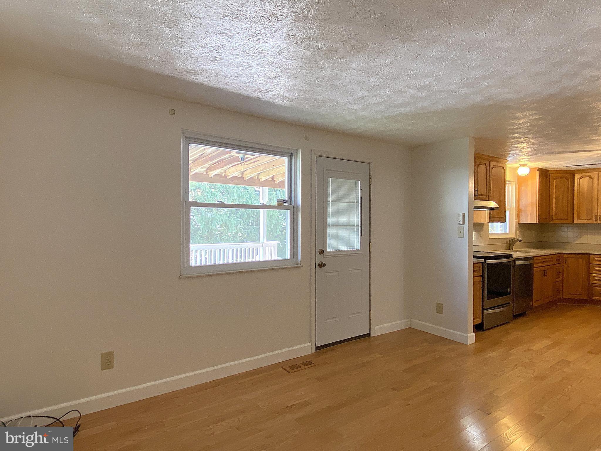 HARMANS WOODS - Residential