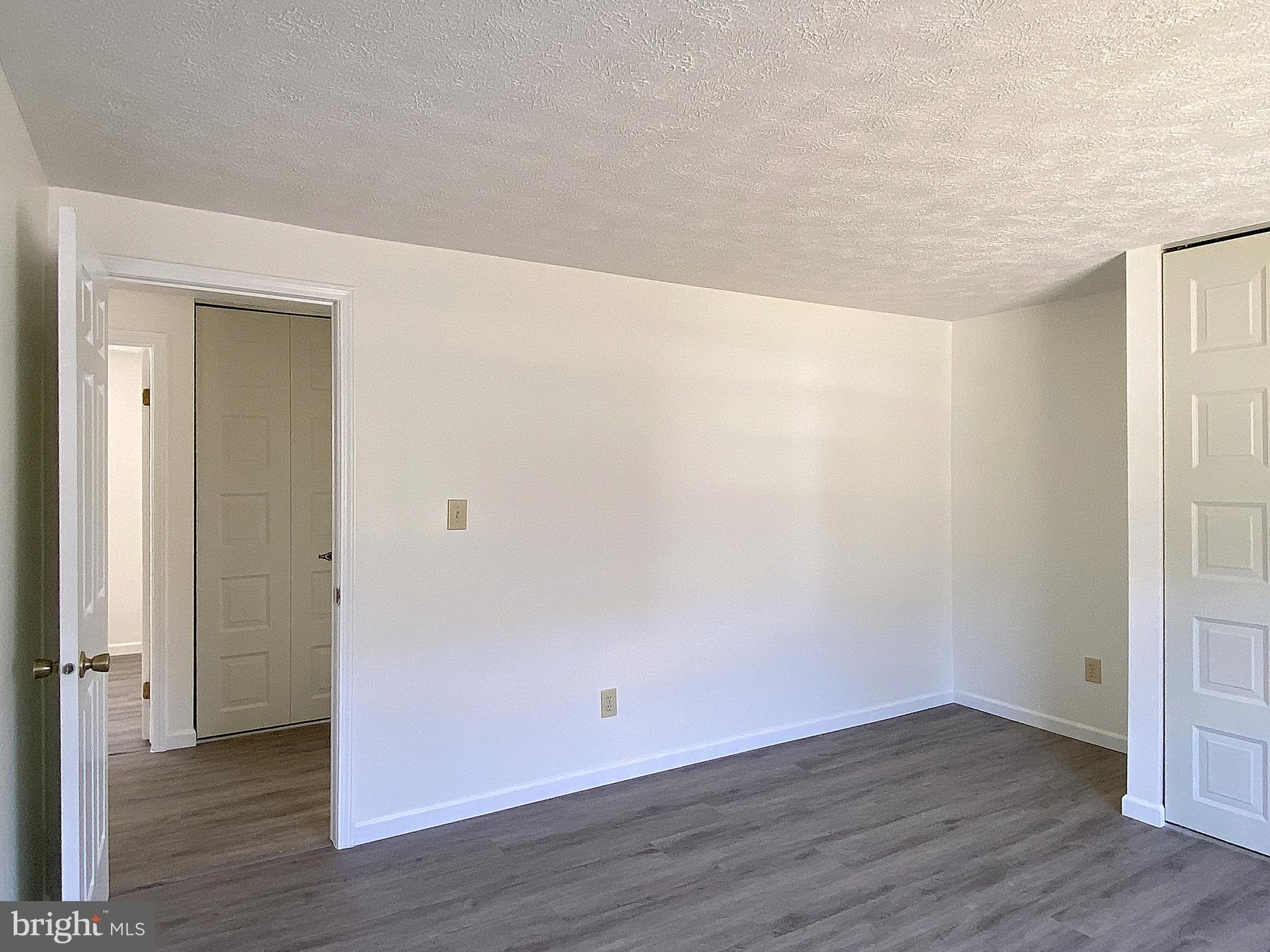 HARMANS WOODS - Residential