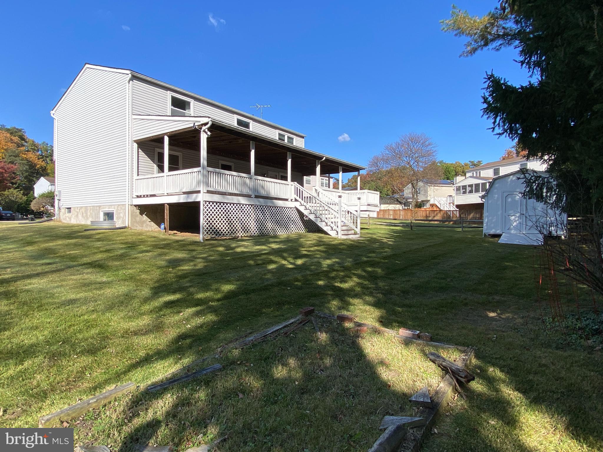 HARMANS WOODS - Residential