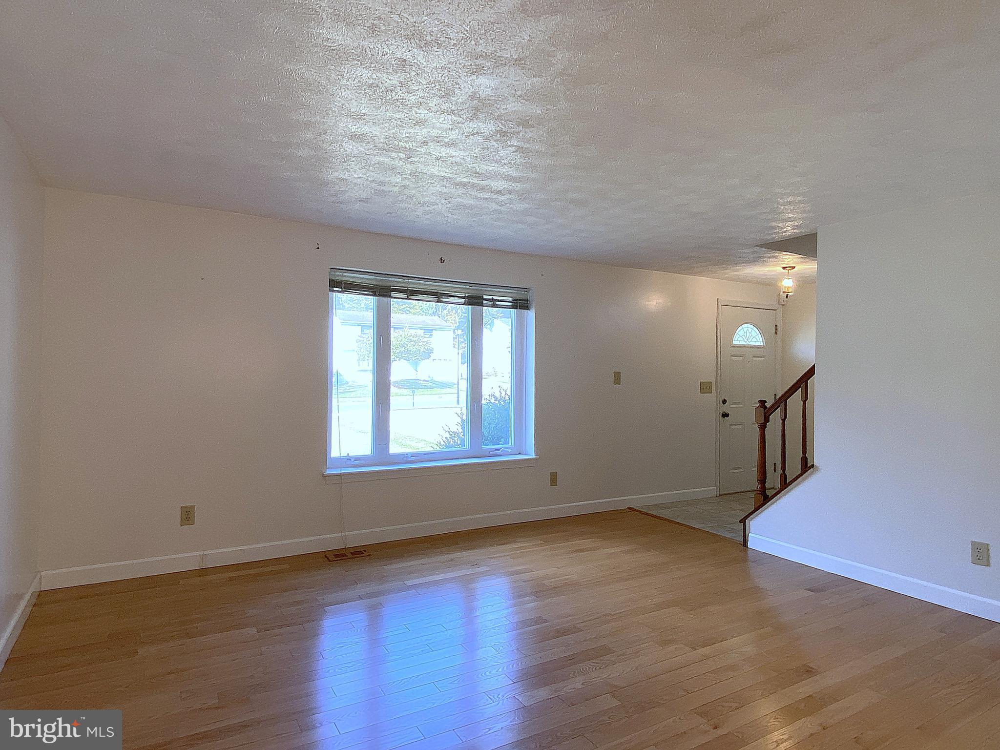 HARMANS WOODS - Residential