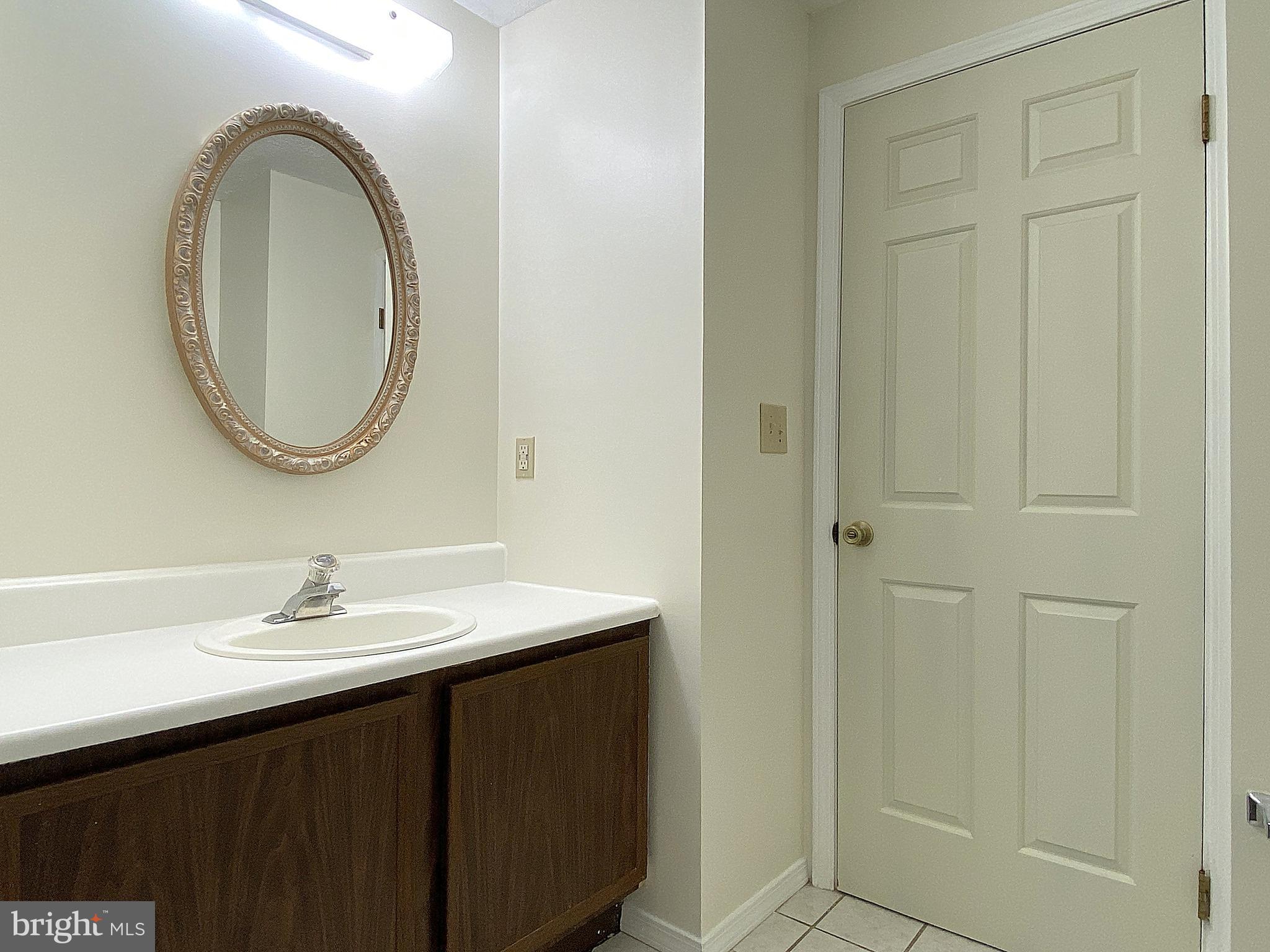 HARMANS WOODS - Residential