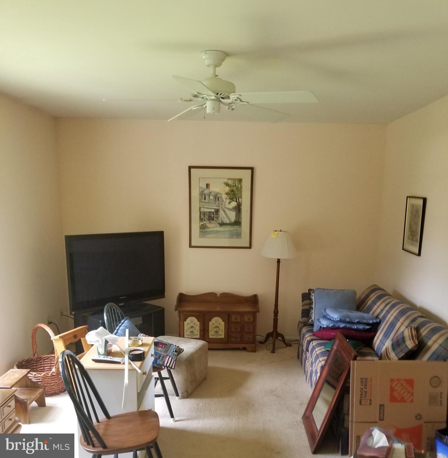 CHESTNUT TURN - Residential