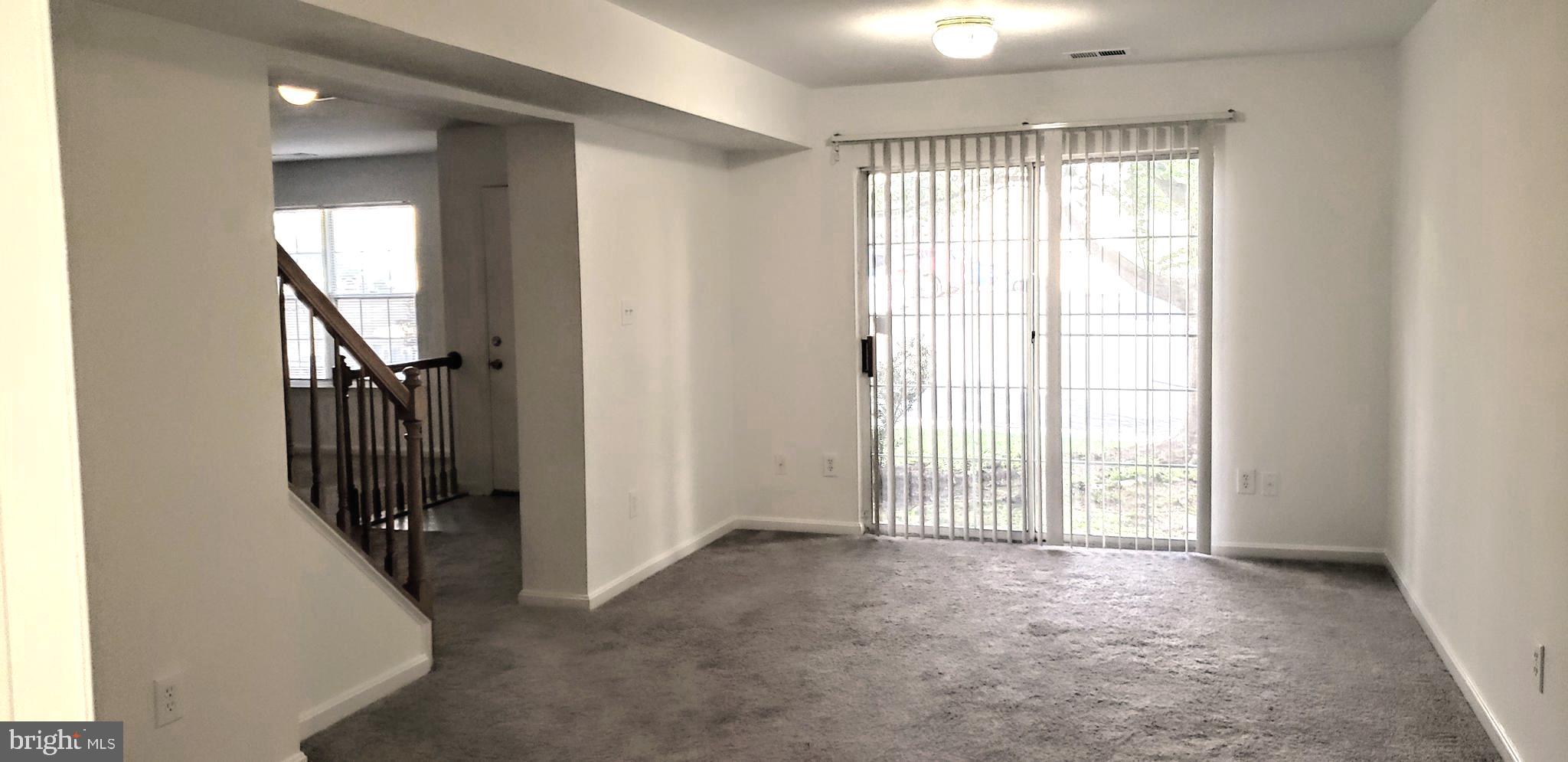 JACKSONS RIDGE CONDOS - Residential Lease