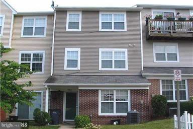 JACKSONS RIDGE CONDOS - Residential Lease