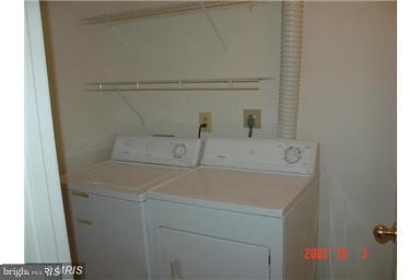 JACKSONS RIDGE CONDOS - Residential Lease