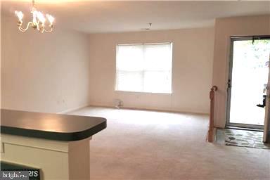 JACKSONS RIDGE CONDOS - Residential Lease