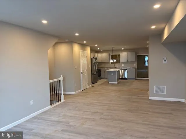 Wilmington, Delaware 19805, United States, 3 Bedrooms Bedrooms, ,3 BathroomsBathrooms,Residential,Active,257060