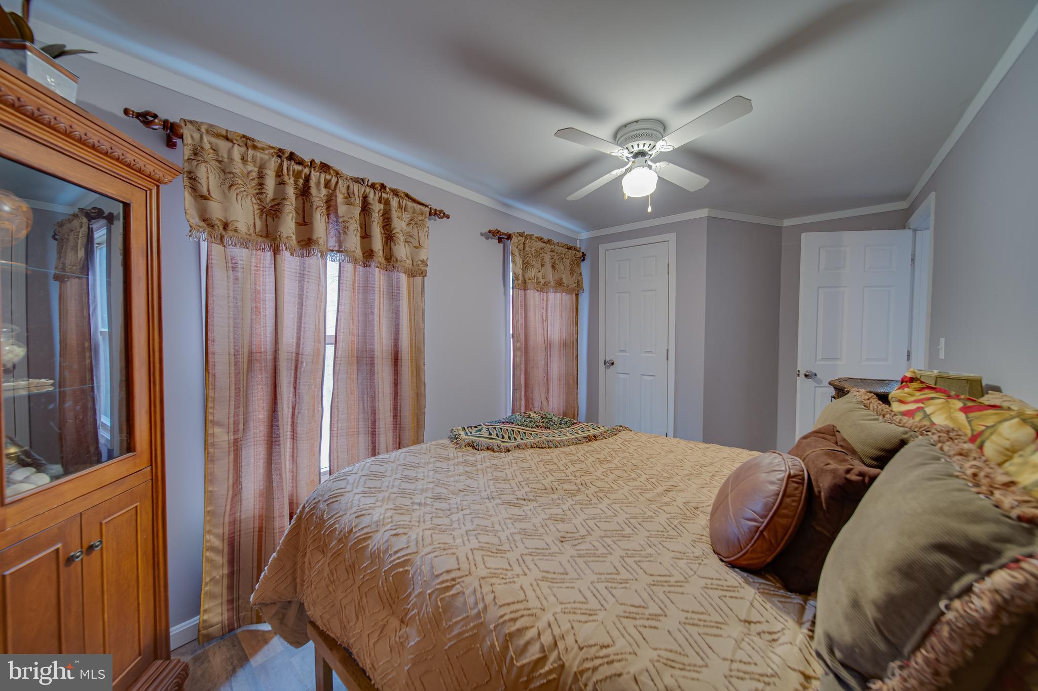 SPRUCE PINE HOLLOW - Residential