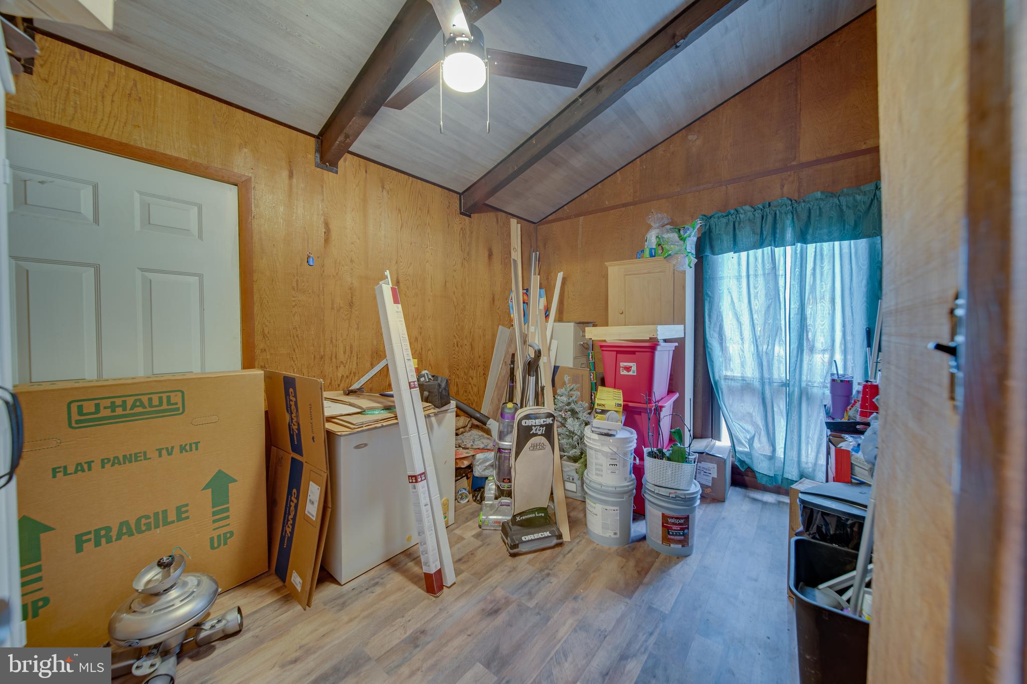 SPRUCE PINE HOLLOW - Residential