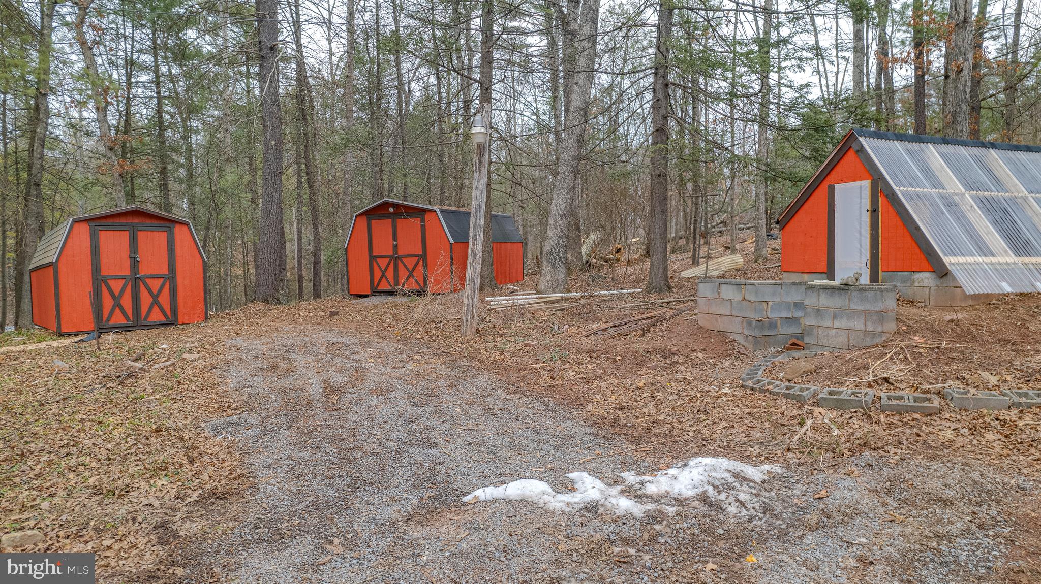 SPRUCE PINE HOLLOW - Residential