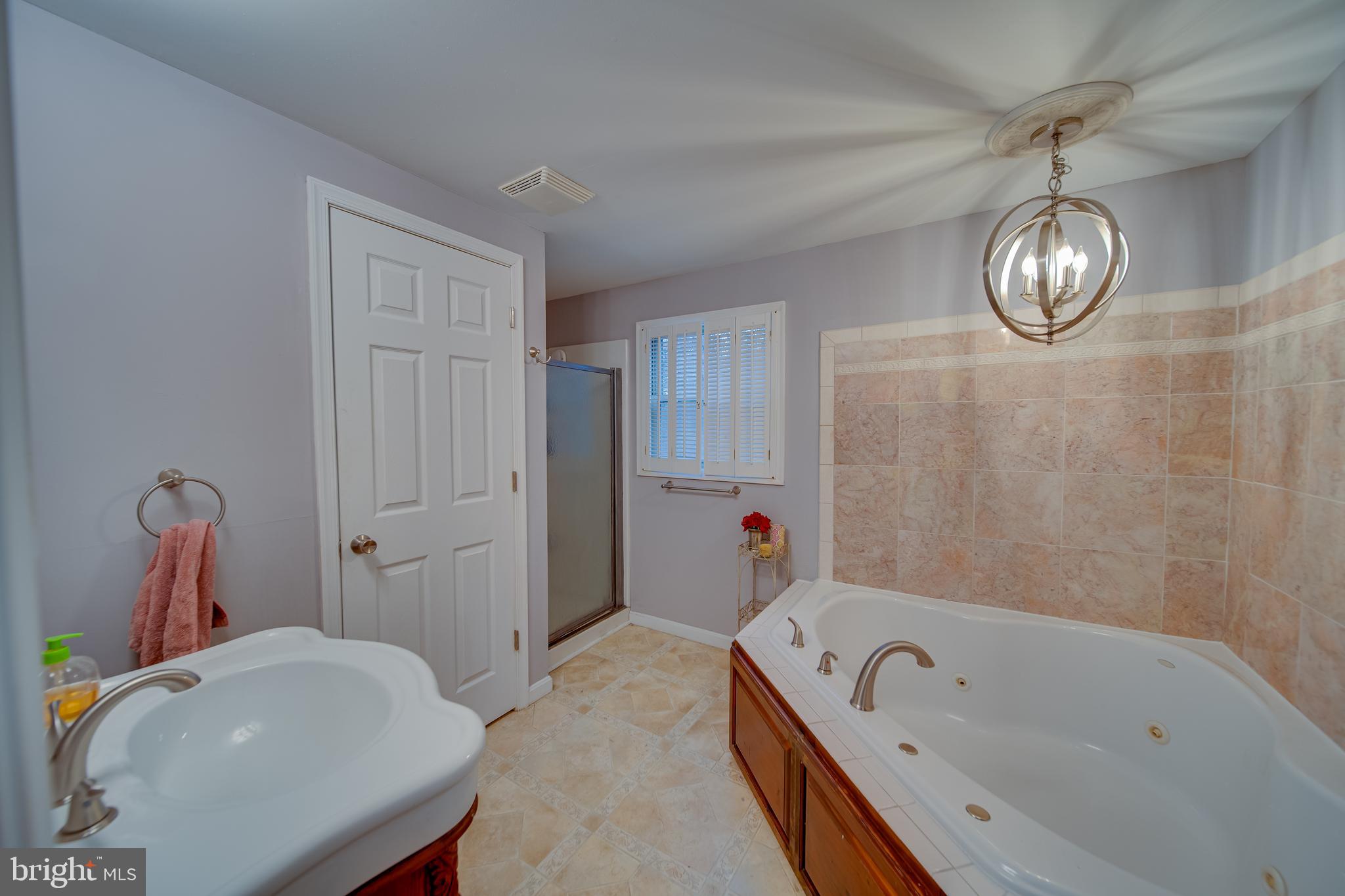 SPRUCE PINE HOLLOW - Residential