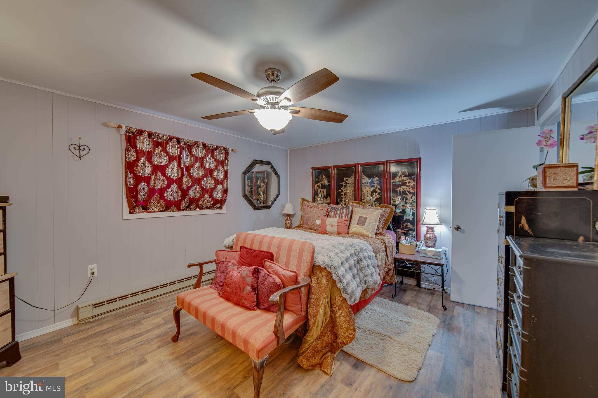 SPRUCE PINE HOLLOW - Residential