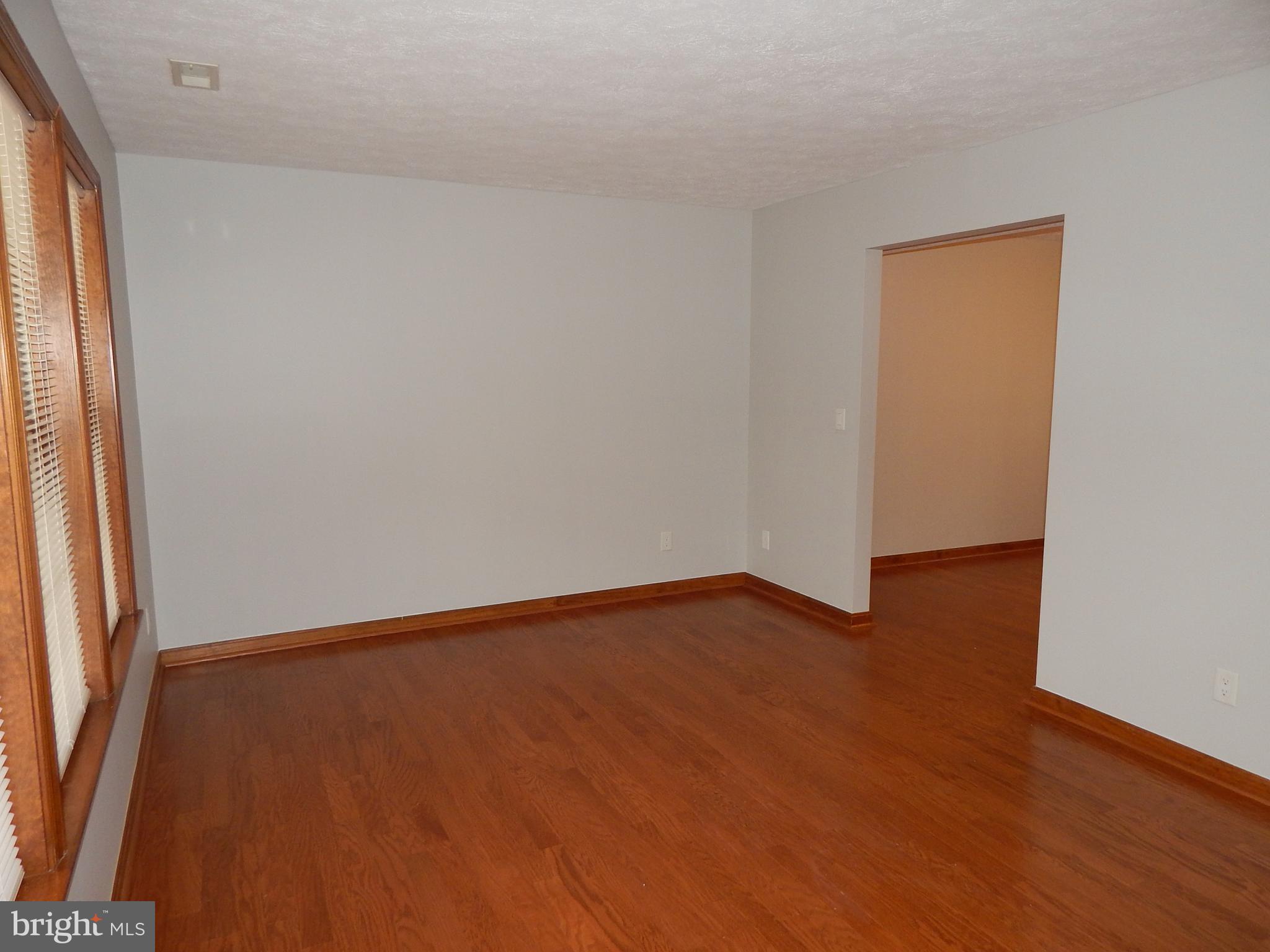 43974 WHITE CEDAR LANE