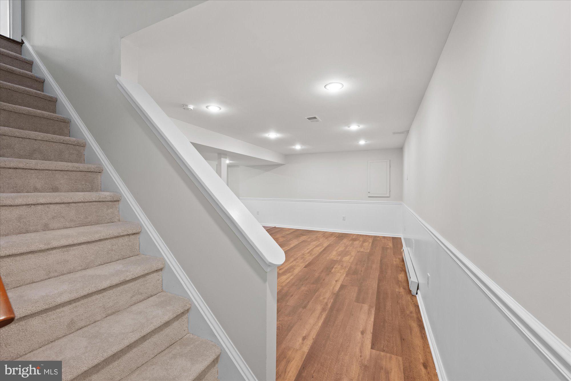 ASHBURN FARM - Residential