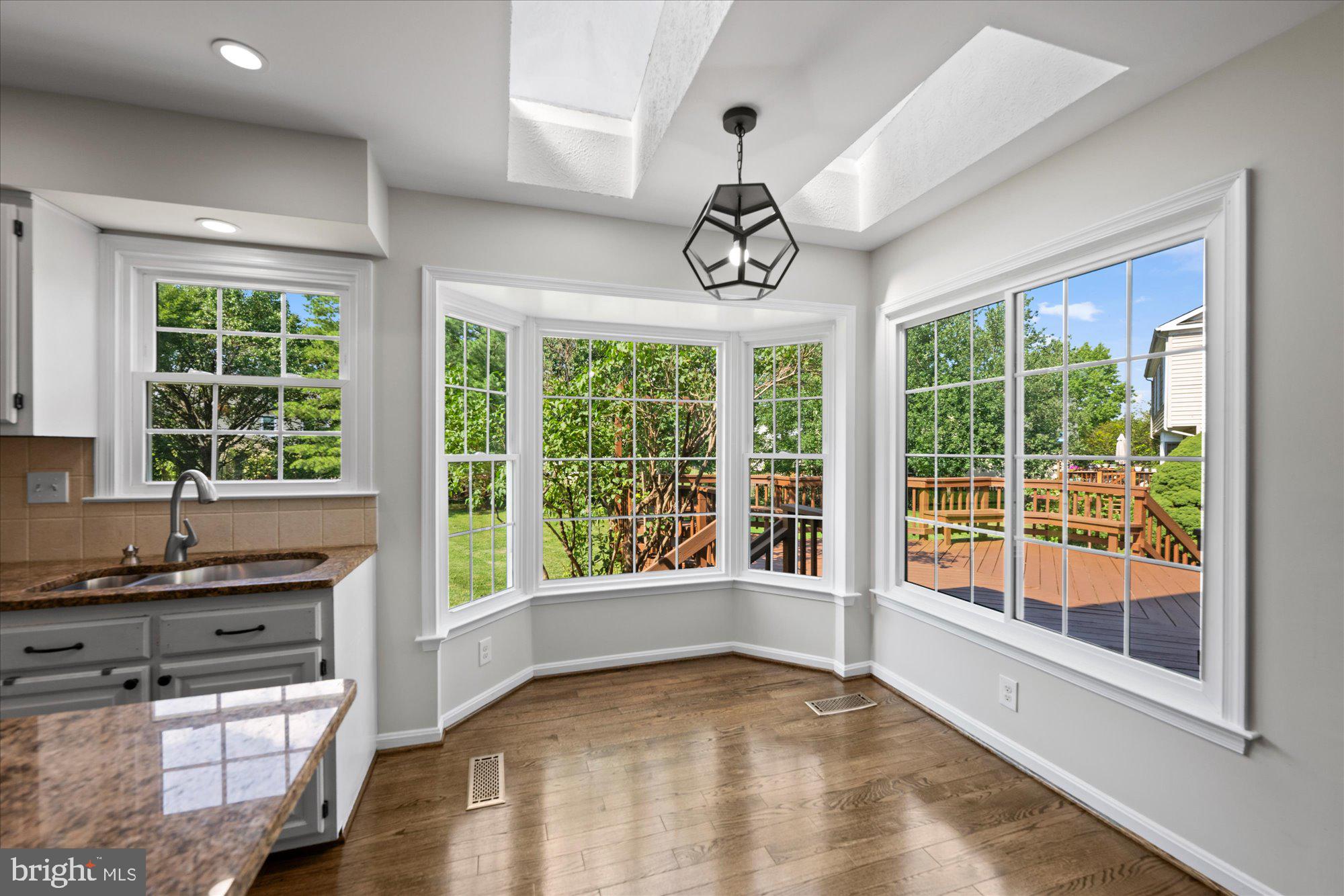 ASHBURN FARM - Residential