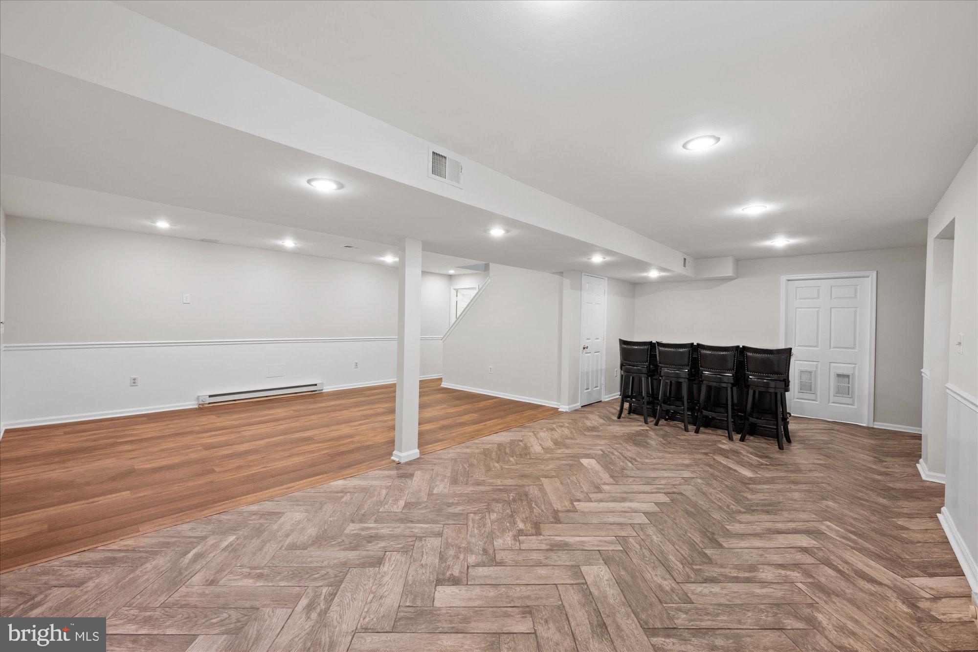 ASHBURN FARM - Residential