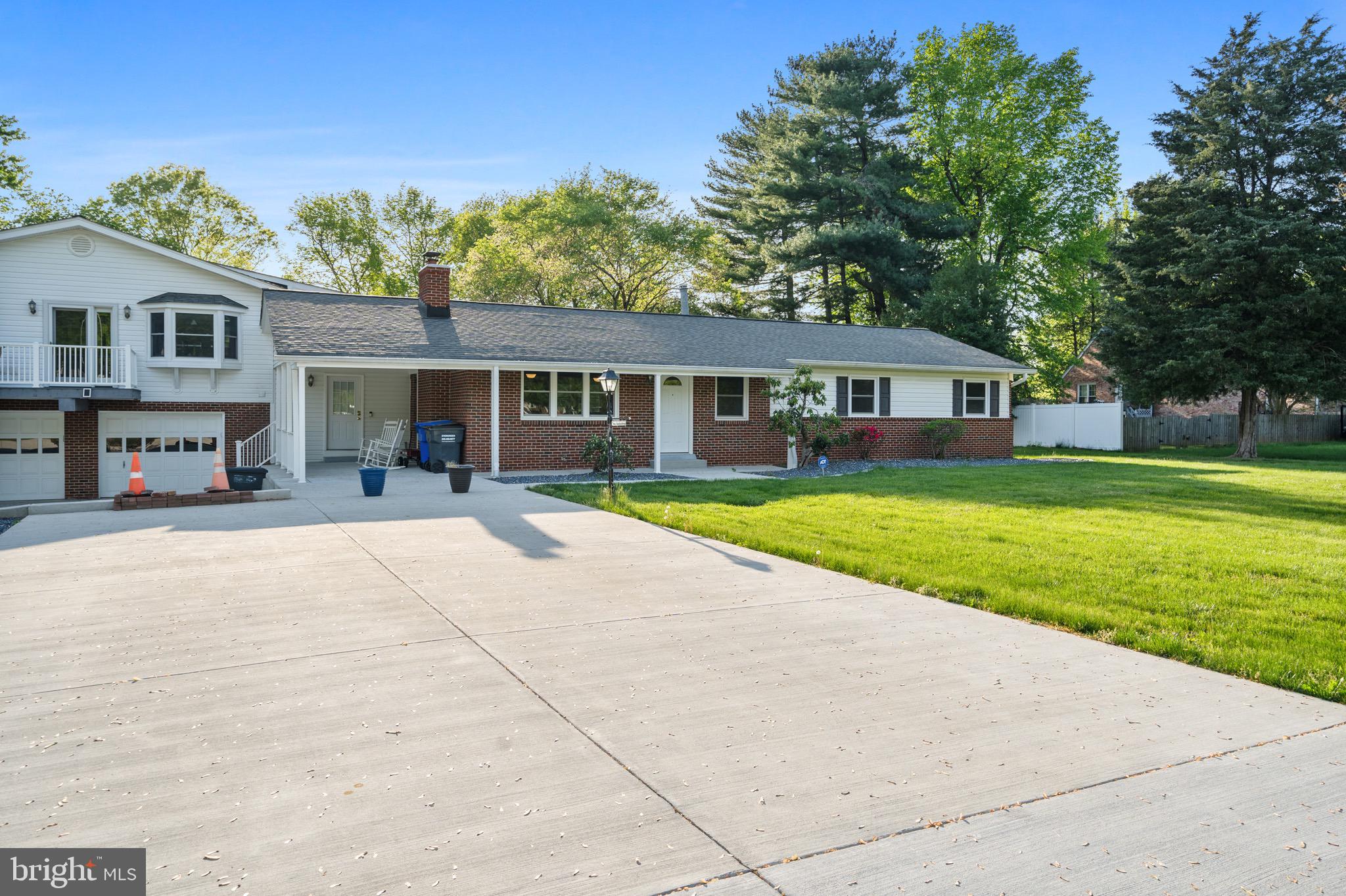 ROBIE MANOR SUB - Residential Lease