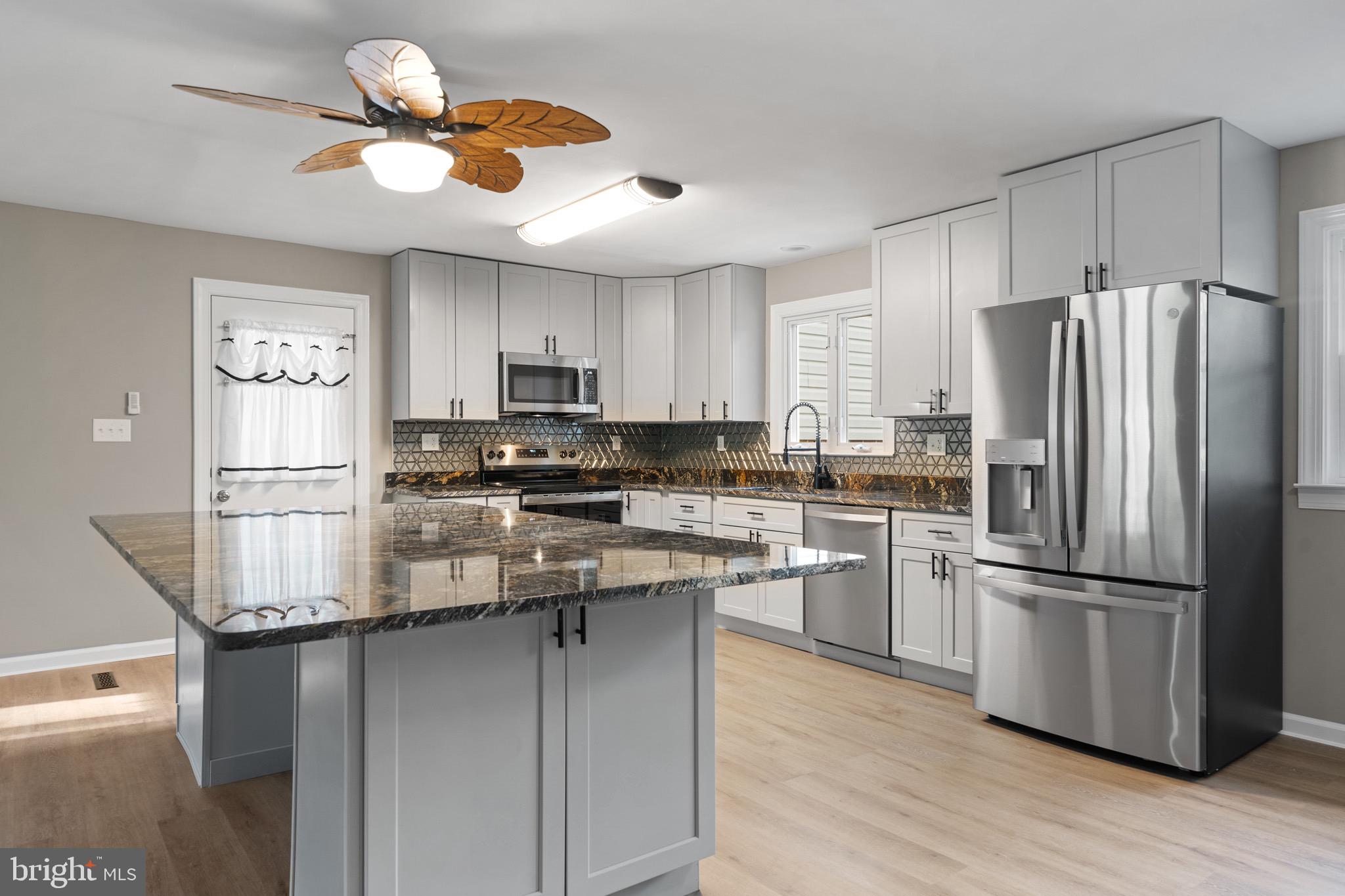 ROBIE MANOR SUB - Residential Lease