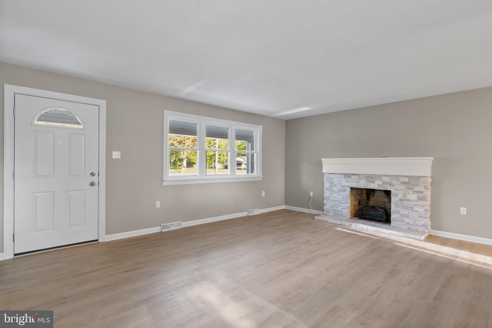 ROBIE MANOR SUB - Residential Lease