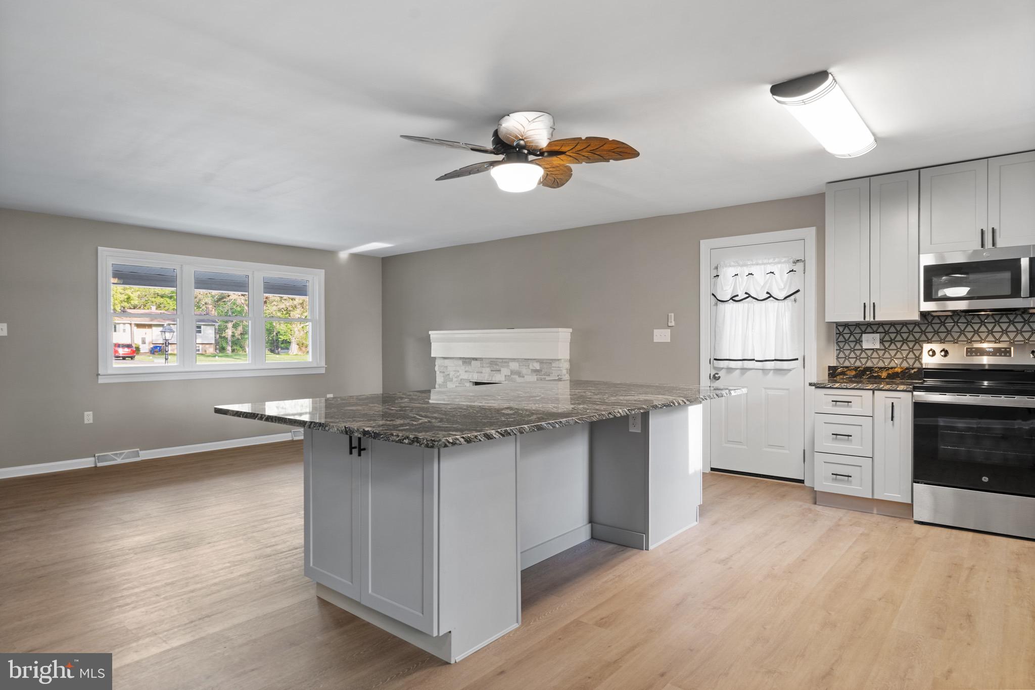 ROBIE MANOR SUB - Residential Lease