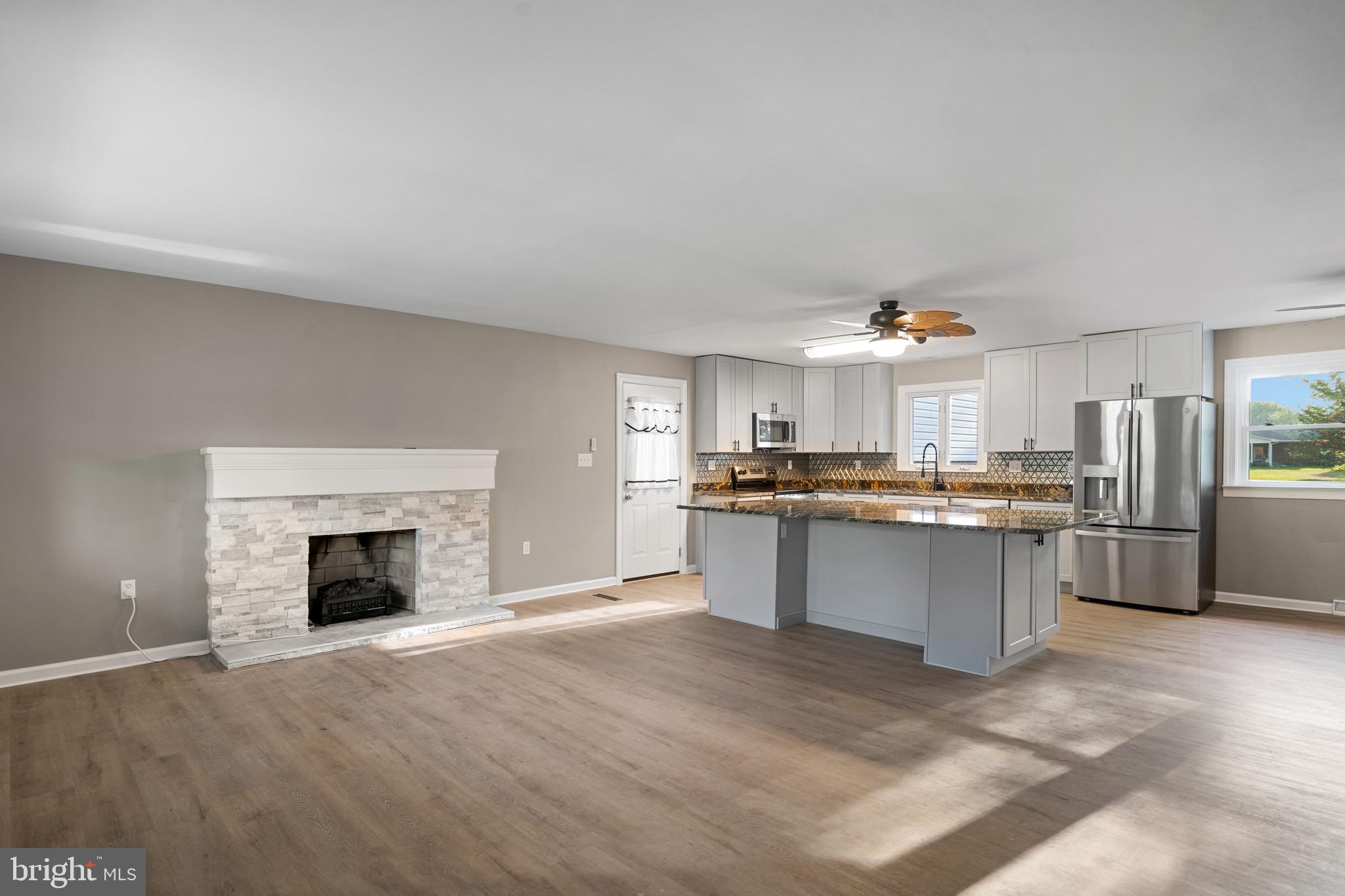 ROBIE MANOR SUB - Residential Lease