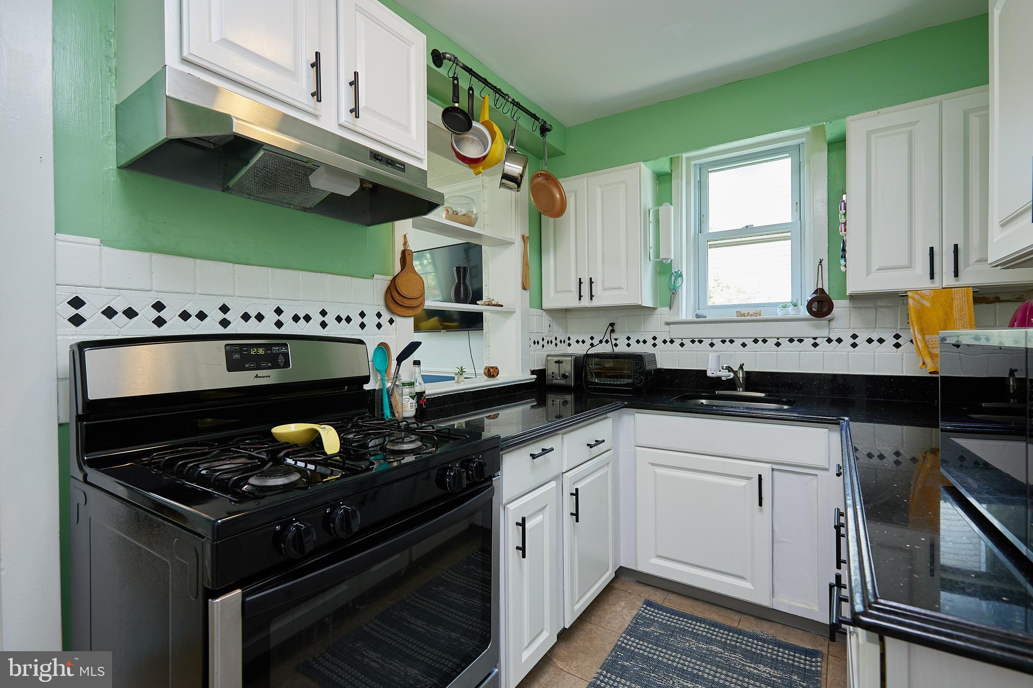 MICHIGAN PARK HILLS - Residential