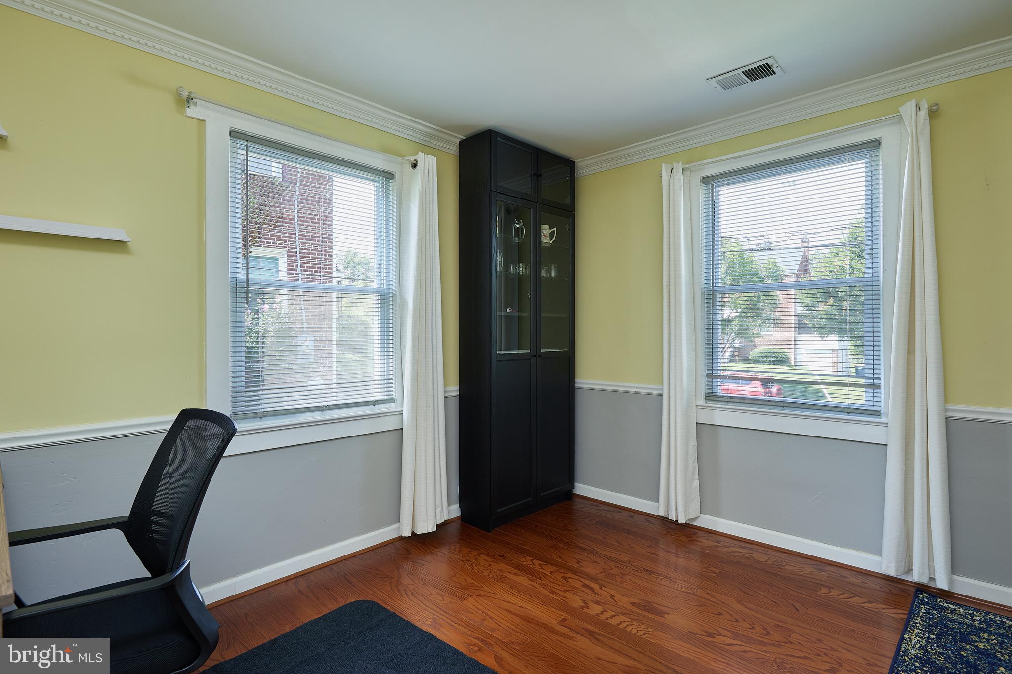 MICHIGAN PARK HILLS - Residential