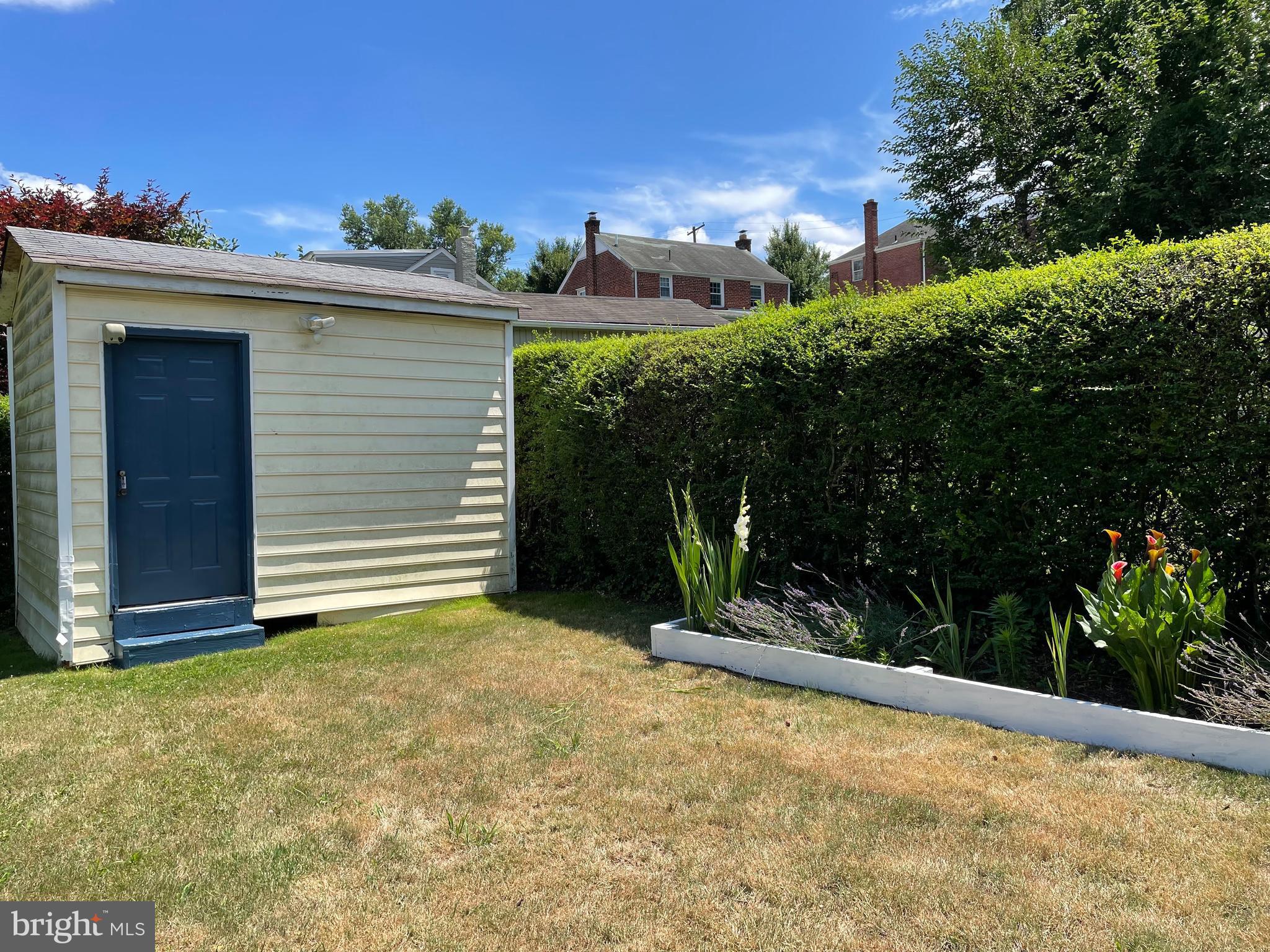 MICHIGAN PARK HILLS - Residential