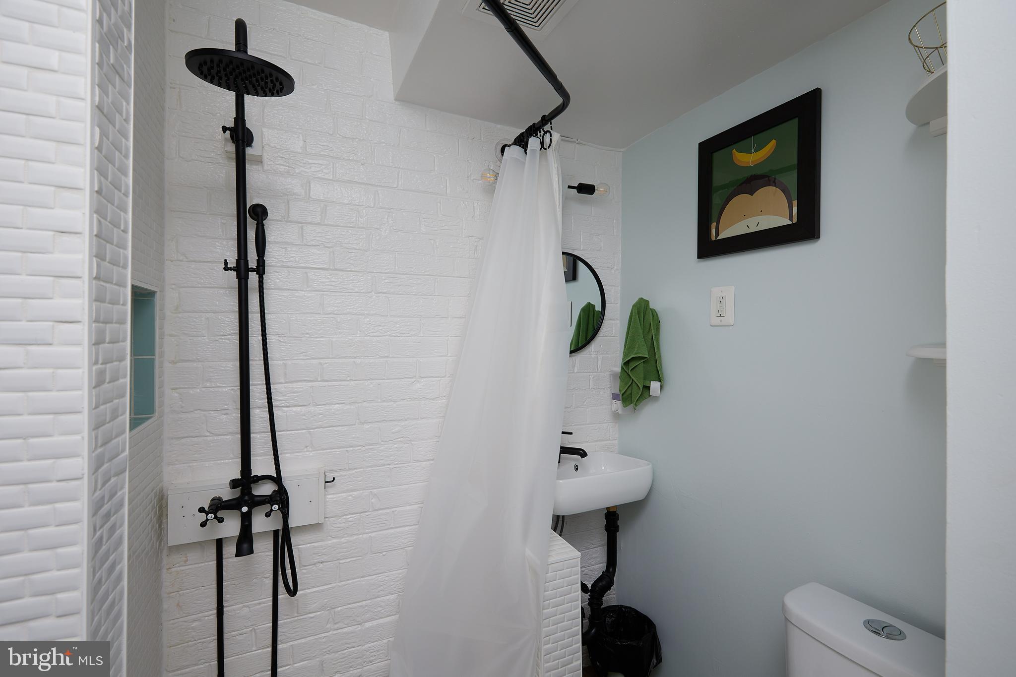 MICHIGAN PARK HILLS - Residential