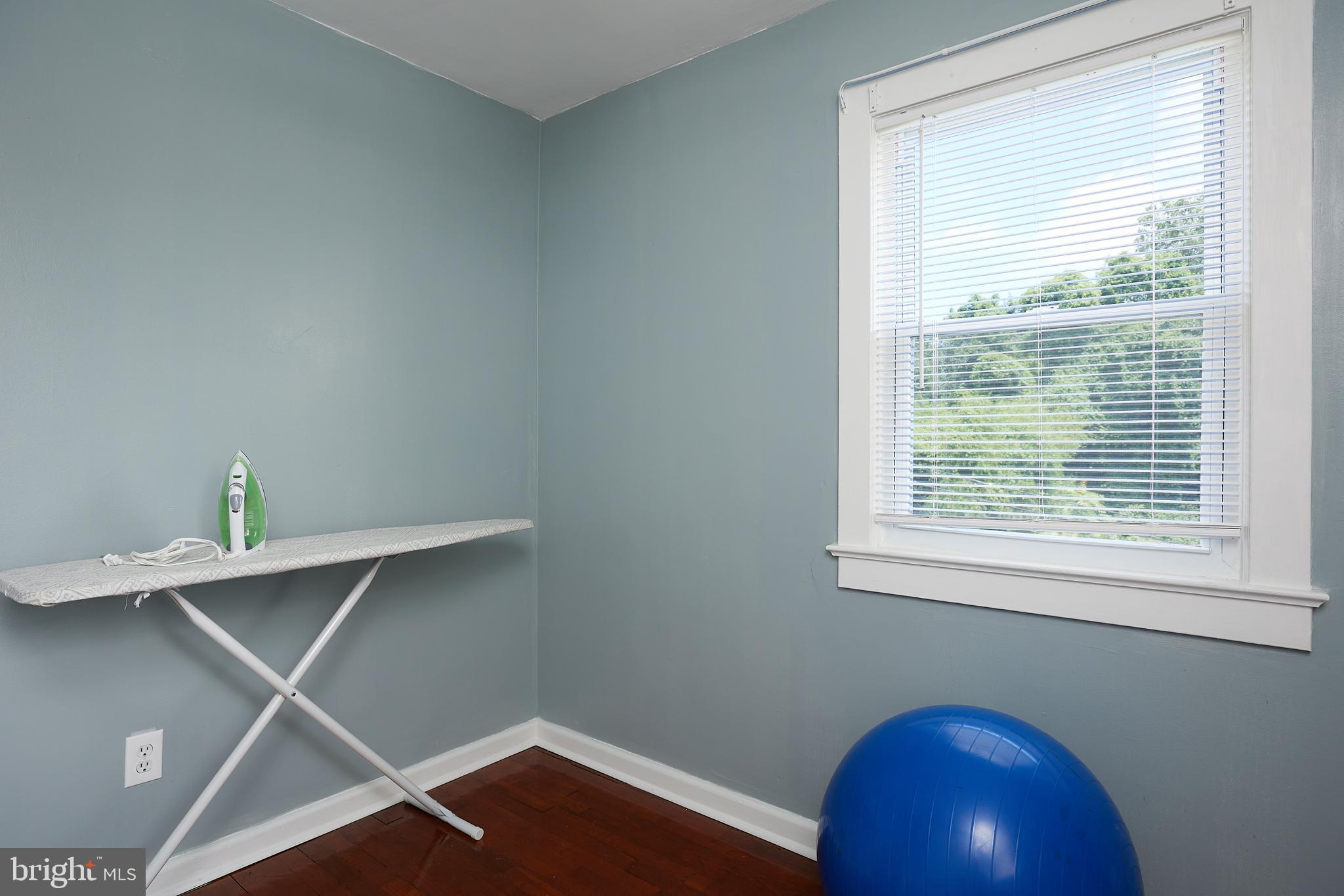 MICHIGAN PARK HILLS - Residential