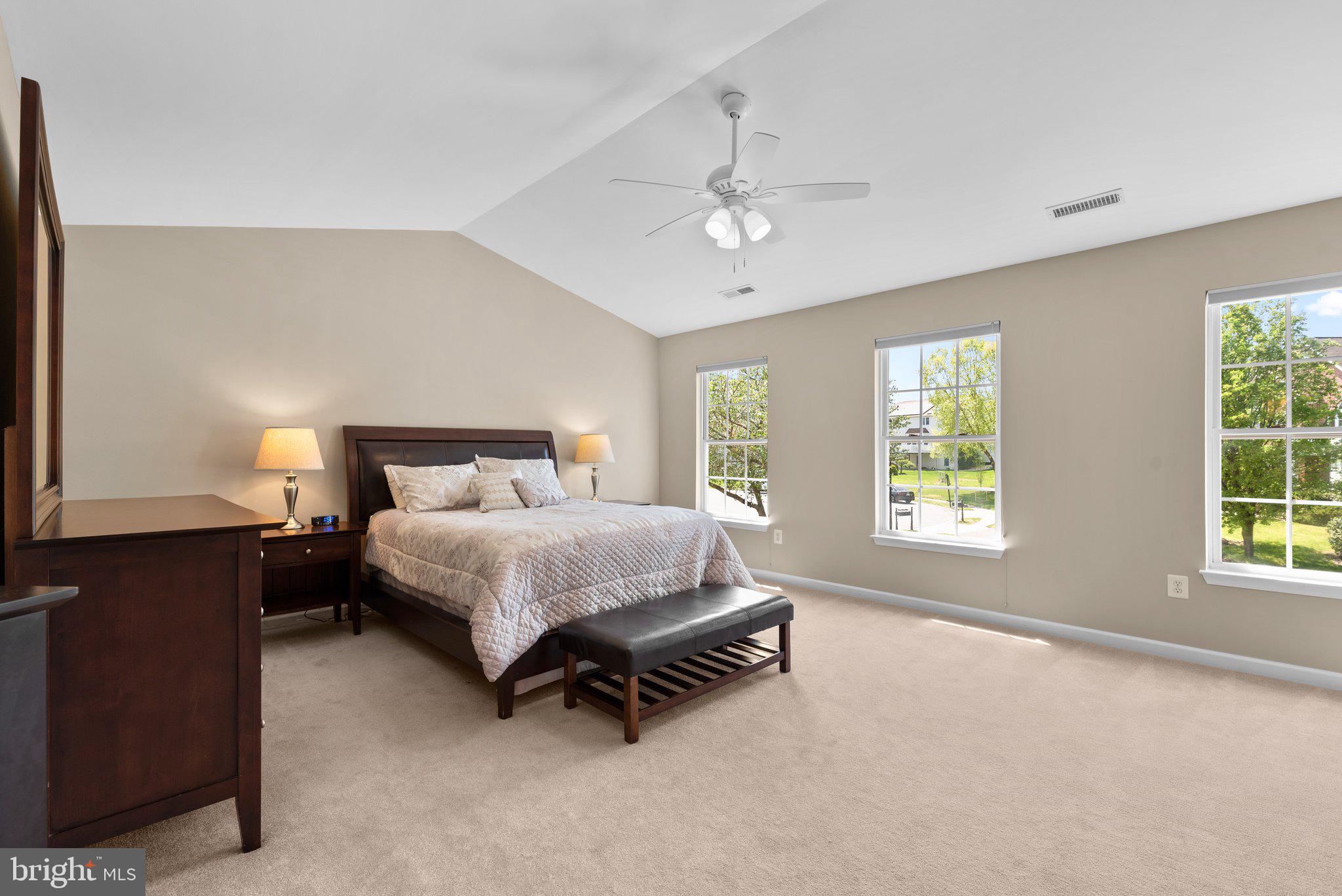 TREYBURN - Residential