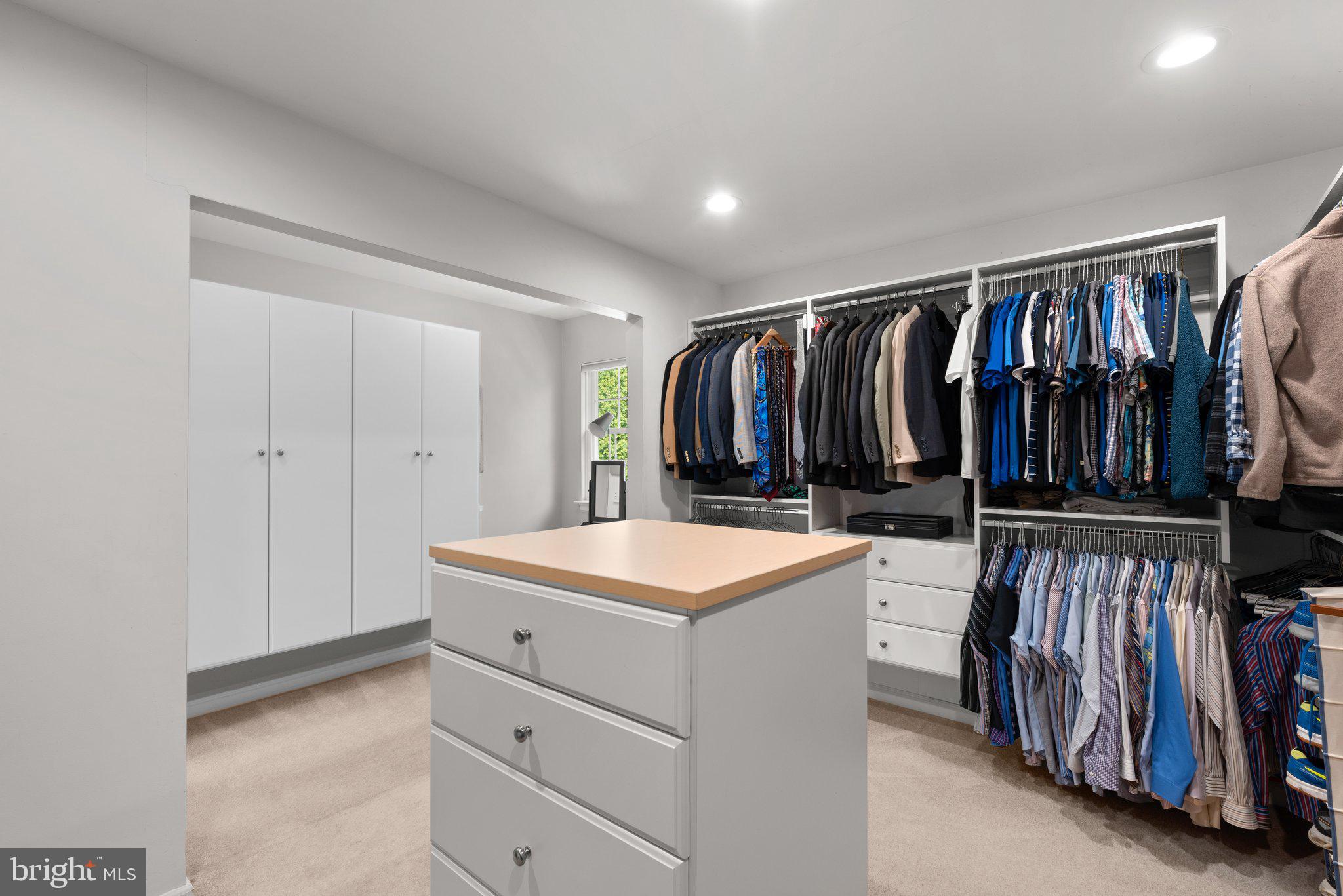 TREYBURN - Residential