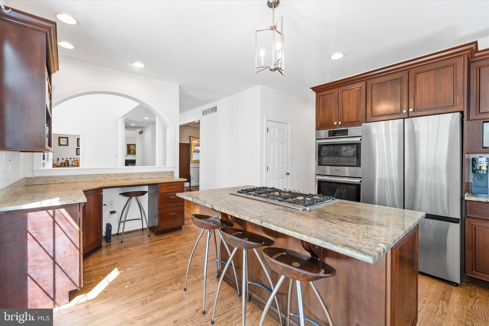 BLACKSHIRE - Residential