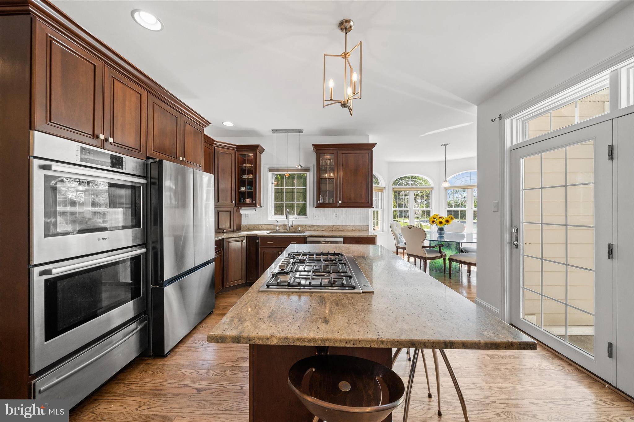 BLACKSHIRE - Residential