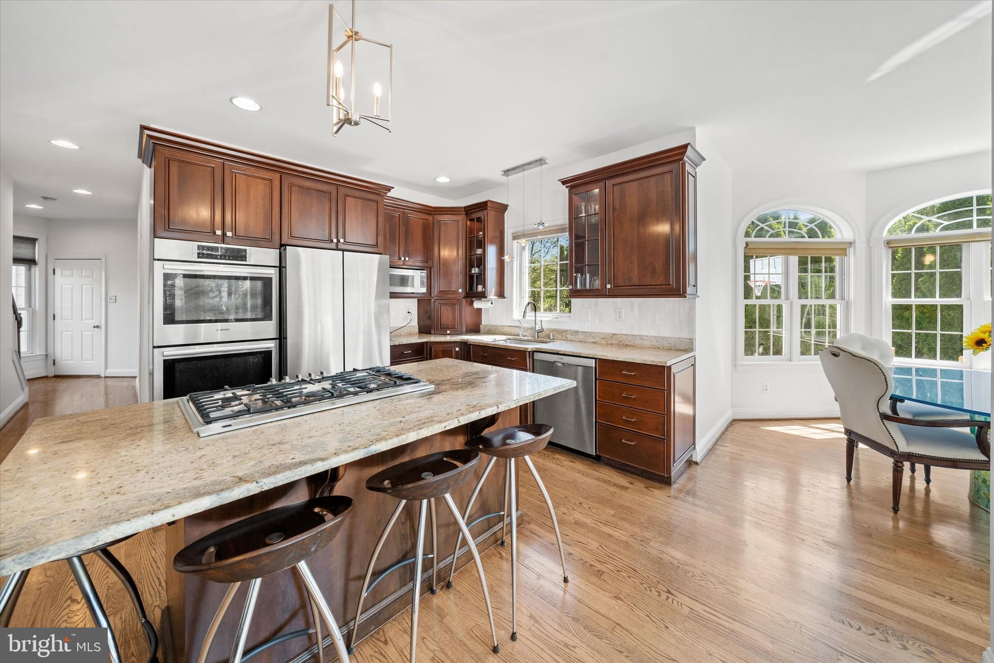 BLACKSHIRE - Residential